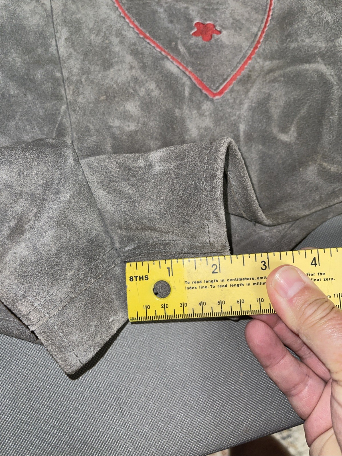 Vintage Women’s German Lederhosen Gray Suede Heart Details 27” Waist 2.5” Inseam