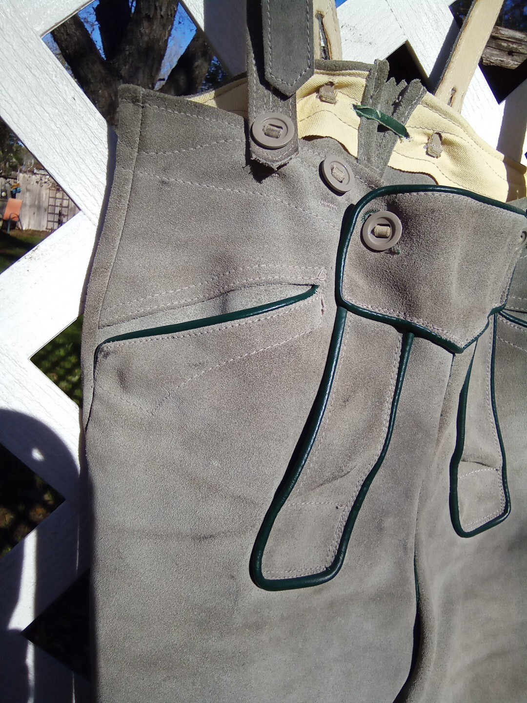 VINTAGE West Germany Lederhosen Oktoberfest Size. 12 Leather Shorts Suspen