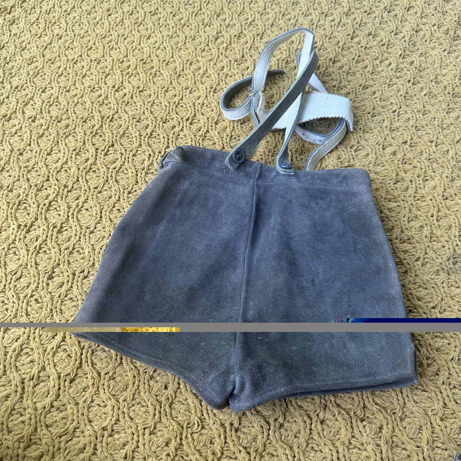 Vintage Suede Shorts Bavarian German Lederhosen Kids Heart Pockets Hot Buns