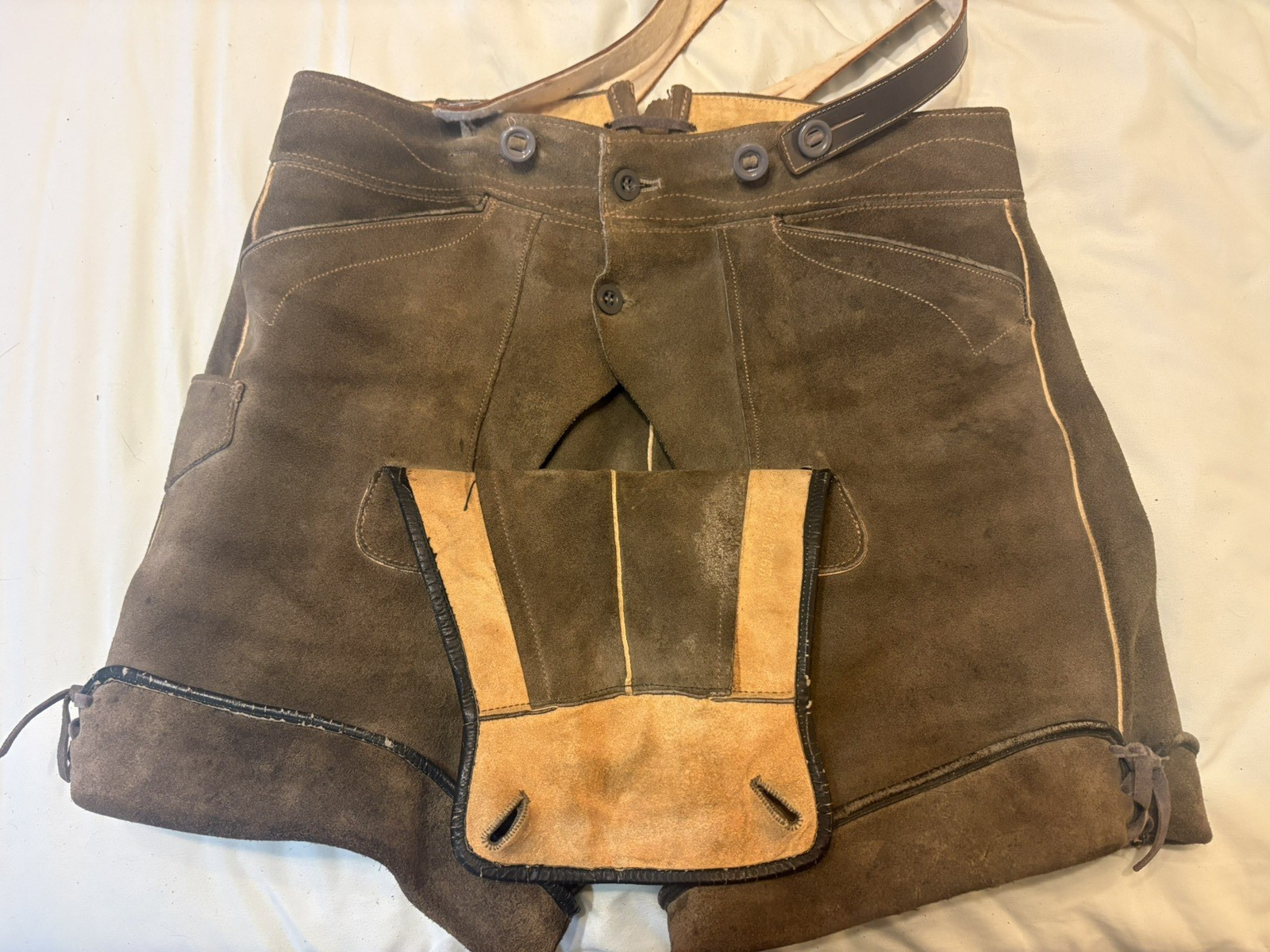 Vintage Men’s Bergfreund Suede Lederhosen Oktoberfest Loden green sz 48 1960s