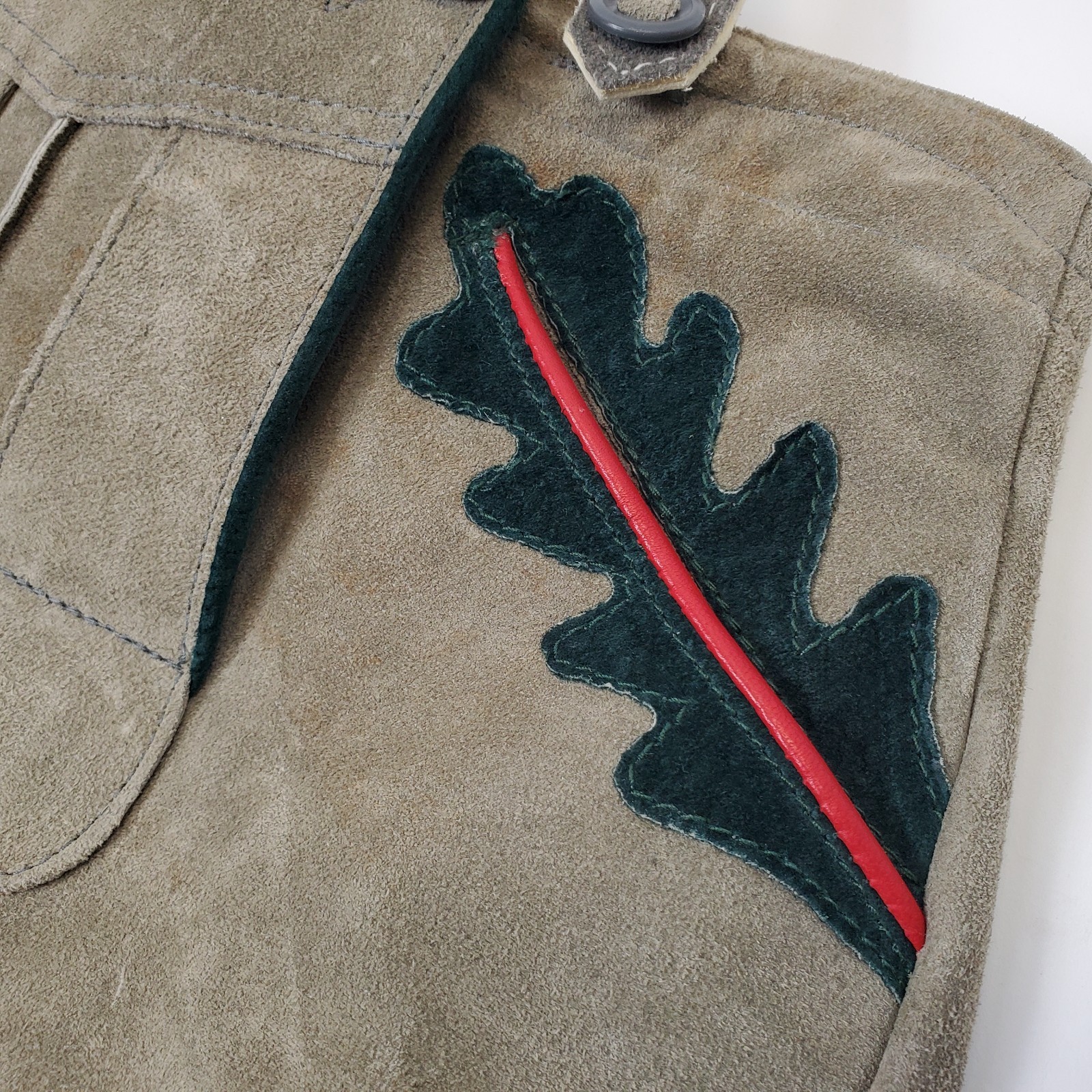 VTG German Lederhosen Child Suede Embroidered Tracht Oktoberfest 2T 4T