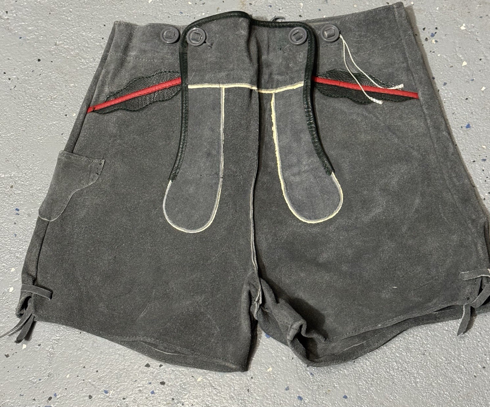 Vintage Authentic Western German Children’s Suede Lederhosen Size 6