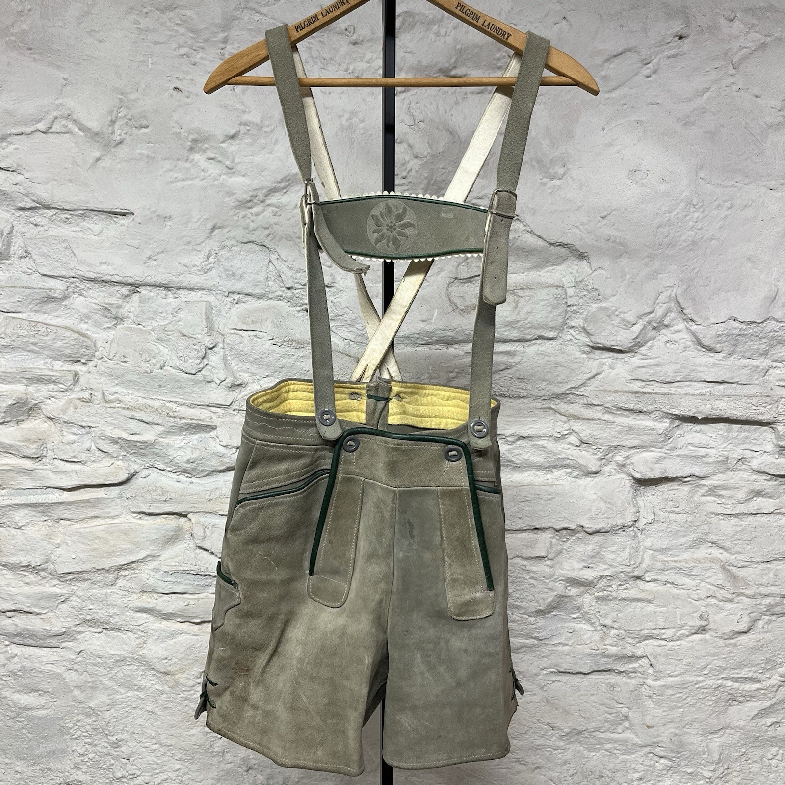 German Lederhosen Shorts 28 Waist Gray Suede Leather Green Trim Vintage 60s 70s