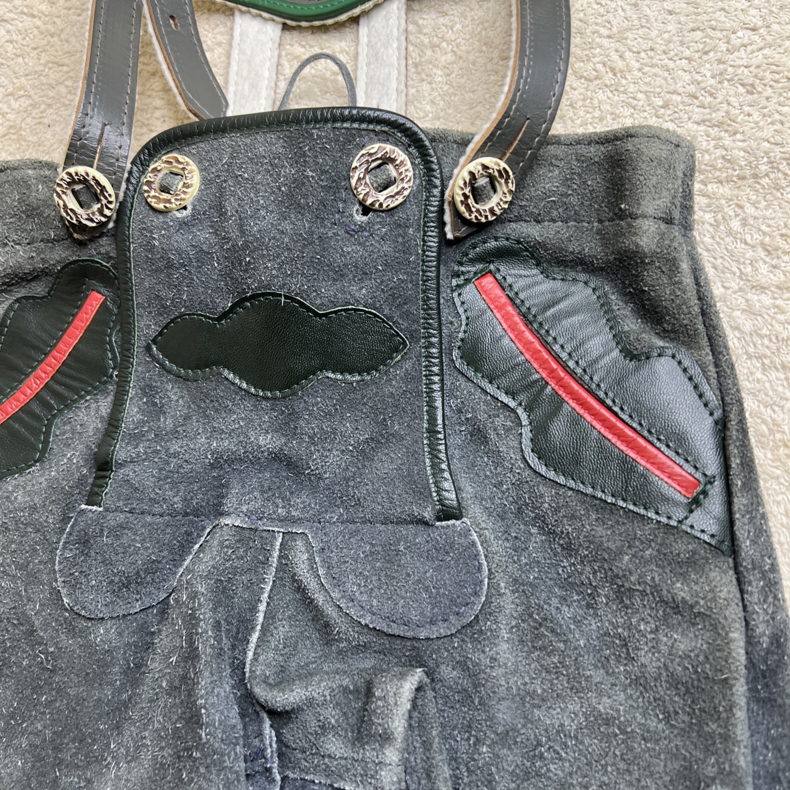 VTG Bavarian German Children’s Lederhosen Gray Suede Leather Shorts