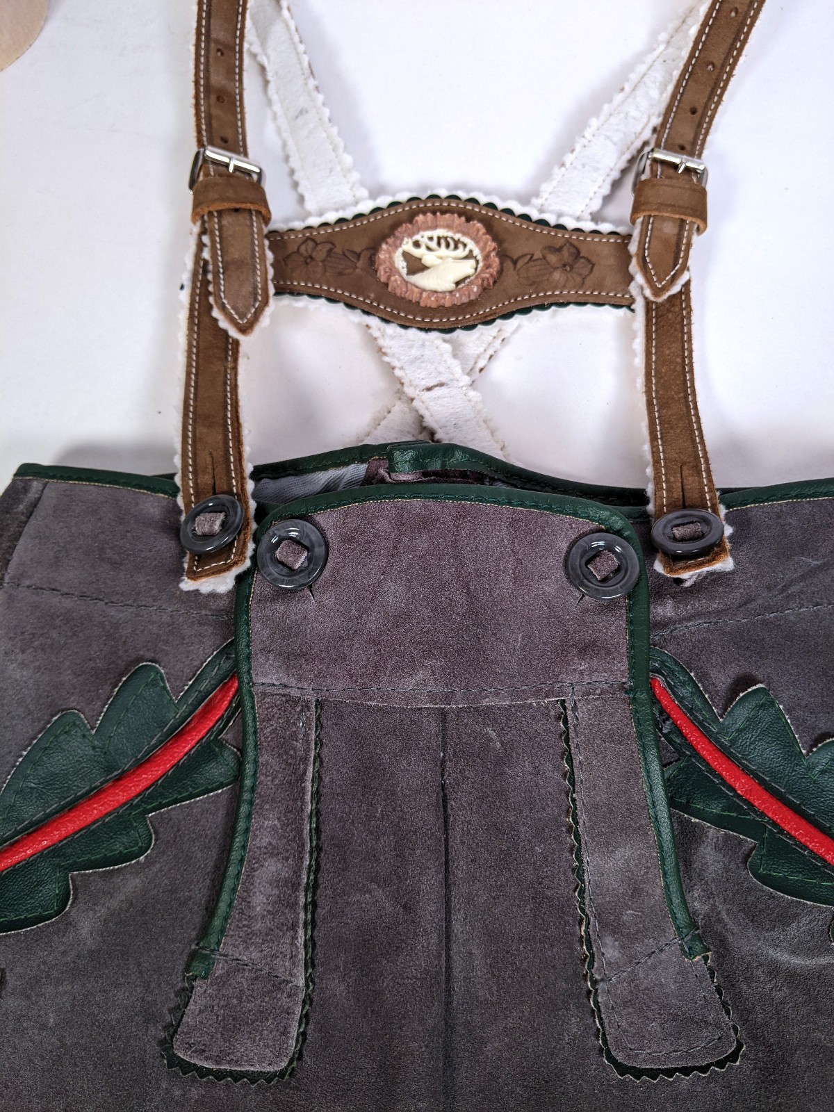 Vintage New Boy’s German/Bavarian Suede Lederhosen Shorts for Oktoberfest Sz 60