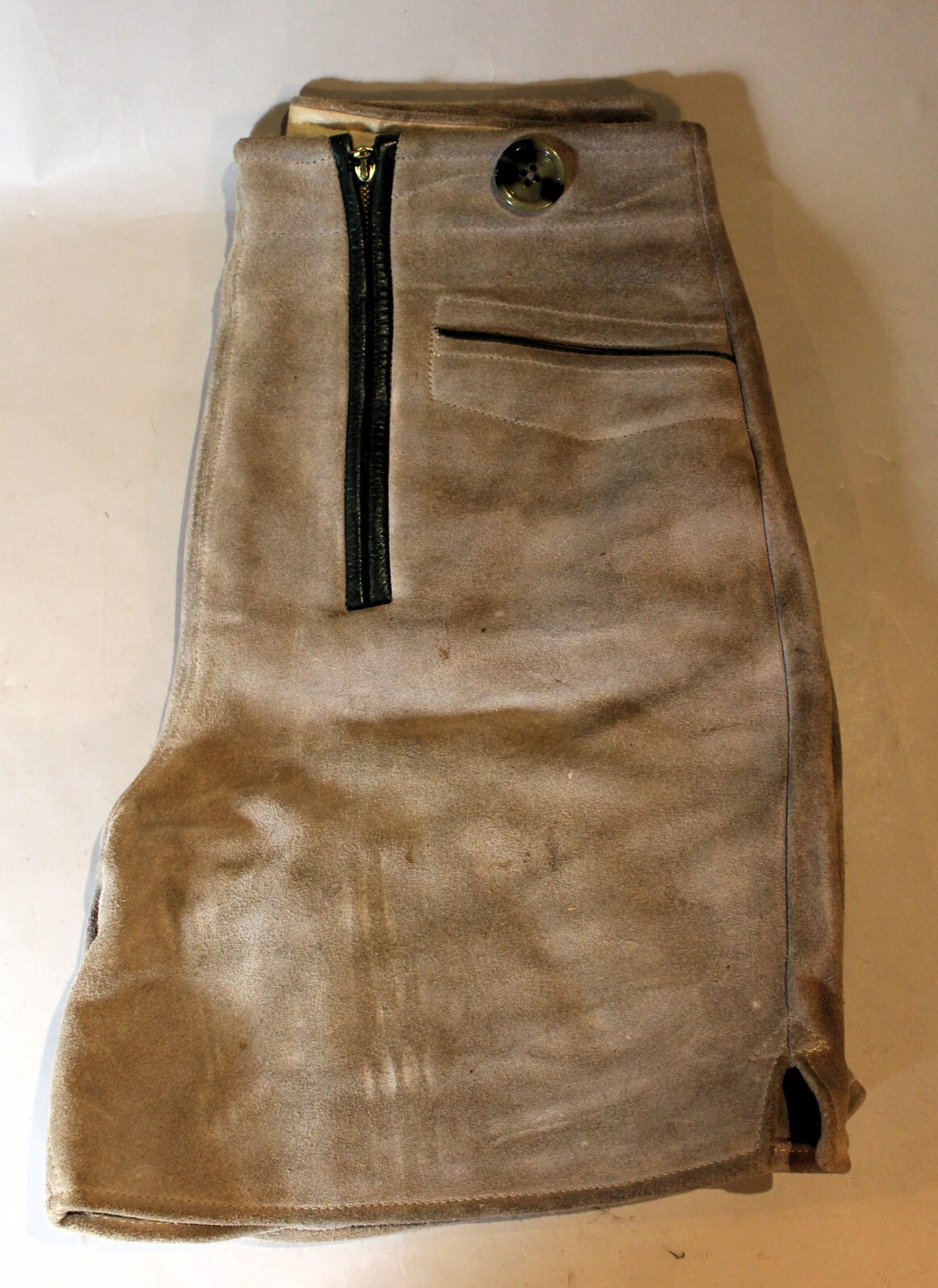 Pair Lightly Used German Lederhosen (28″ Waist) c. 1975