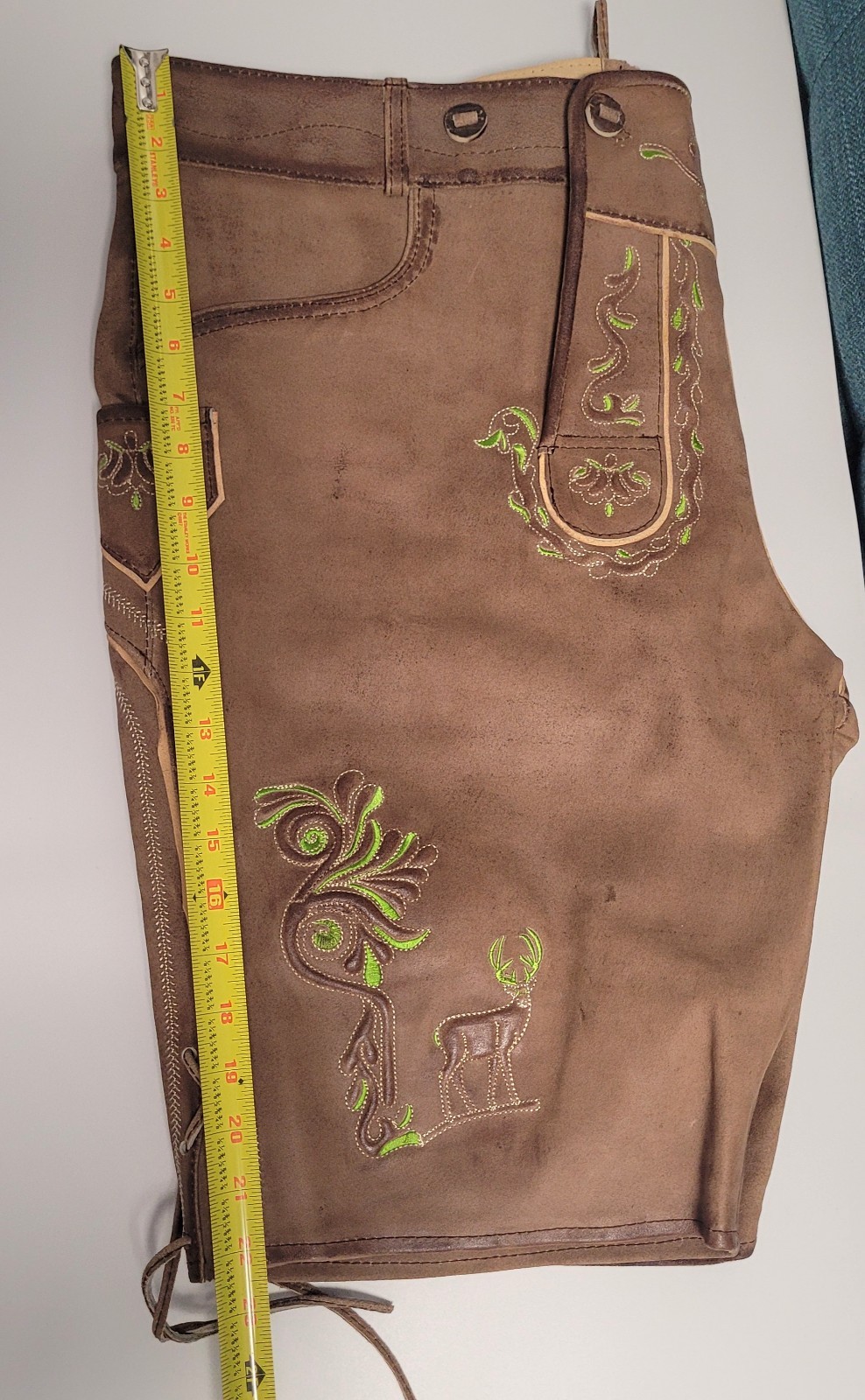 Lederhosen Shorts w/suspendes-Trachten Style-German-Oktoberfest Wear-Sz 60-READ
