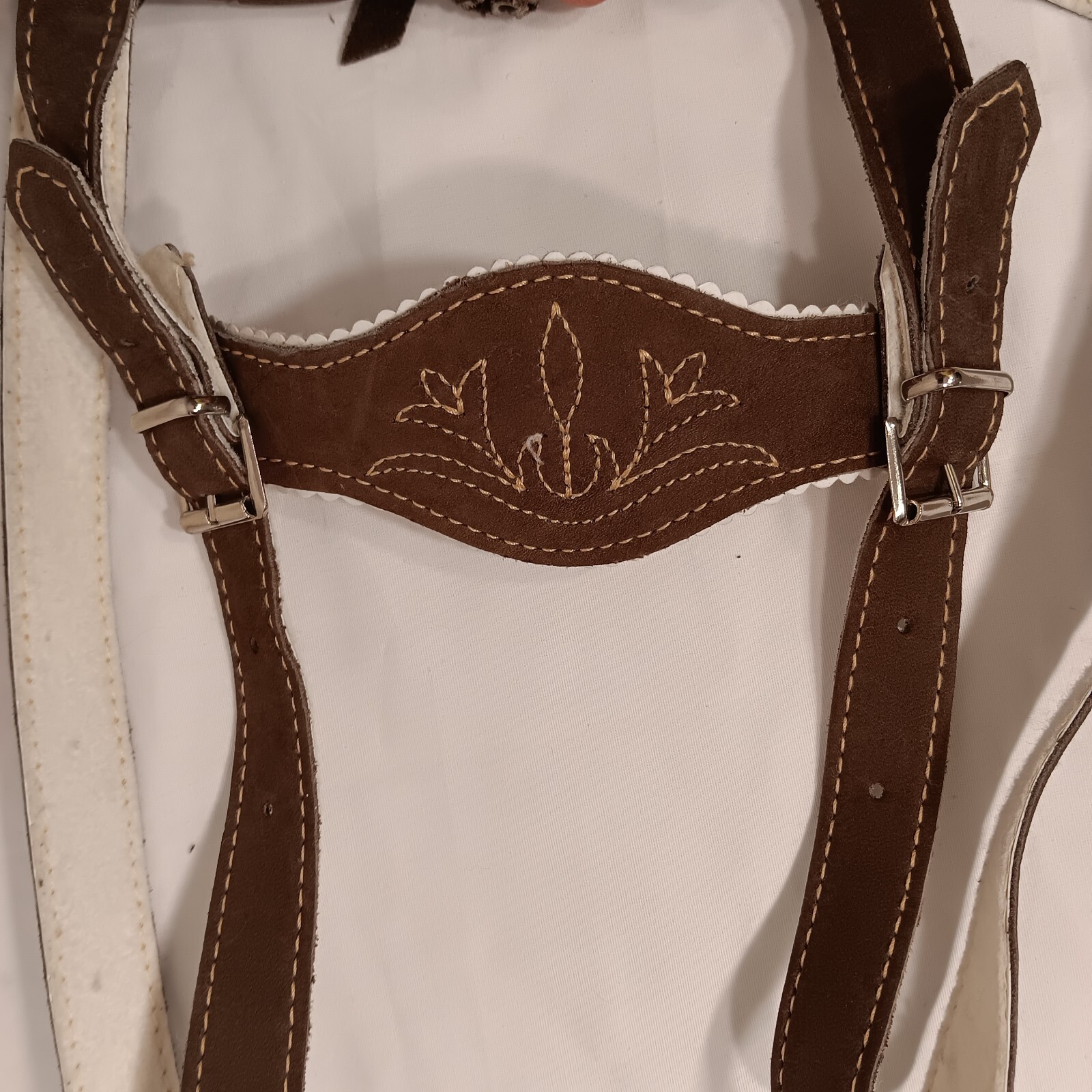 VINTAGE BECKERT MODELL Youth Suede/ Leather. German/Bavarian Lederhosen