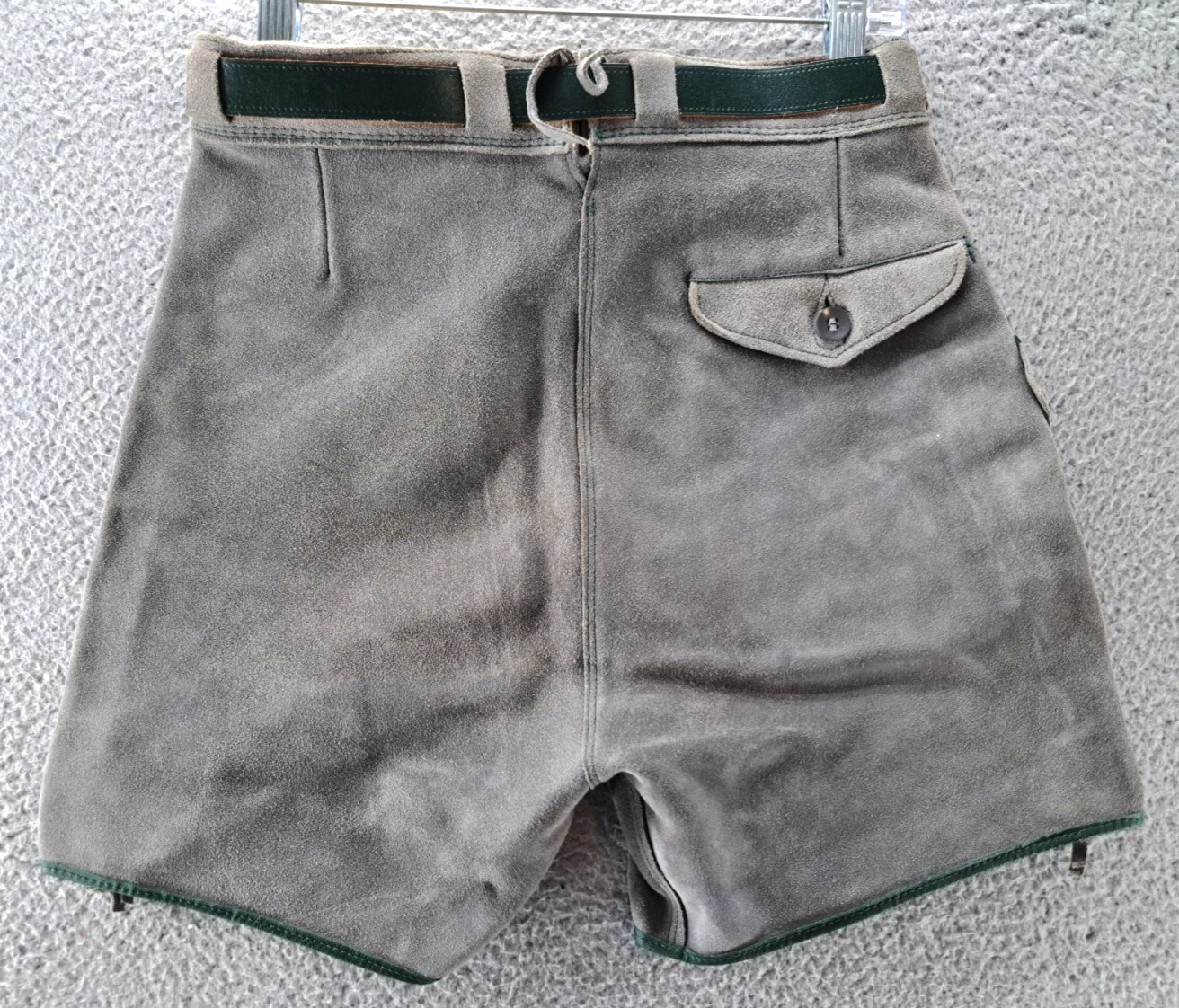 VTG Lederhosen Oktoberfest Shorts Mens 28×4 Gray Green Leather German Belted