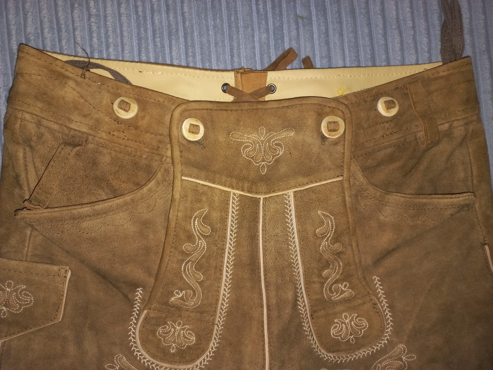 Almsach Lederhosen Trachten Oktoberfest Leather shorts (Size 48)