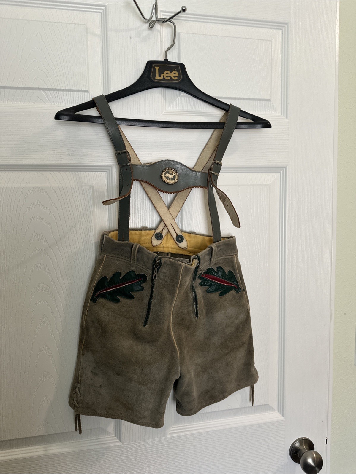 VTG Lederhosen Germany Suede Leather Shorts Suspenders Oktoberfest Child Size