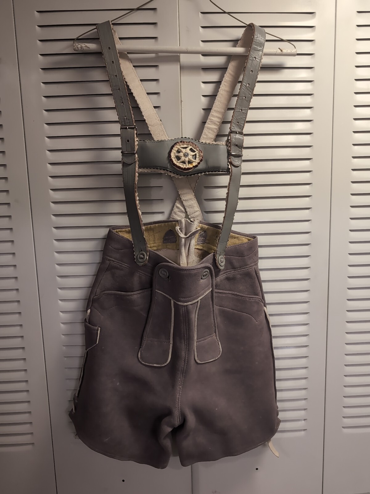 Vintage Lederhosen Suede Leather German Bavarian Oktoberfest Gray Green