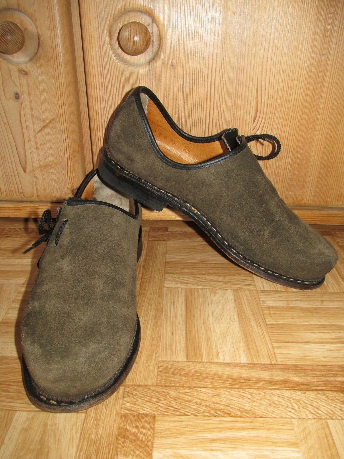 Vintage Haberstroh Suede Oatmeal Shoes Size 41.5 UK 7.5