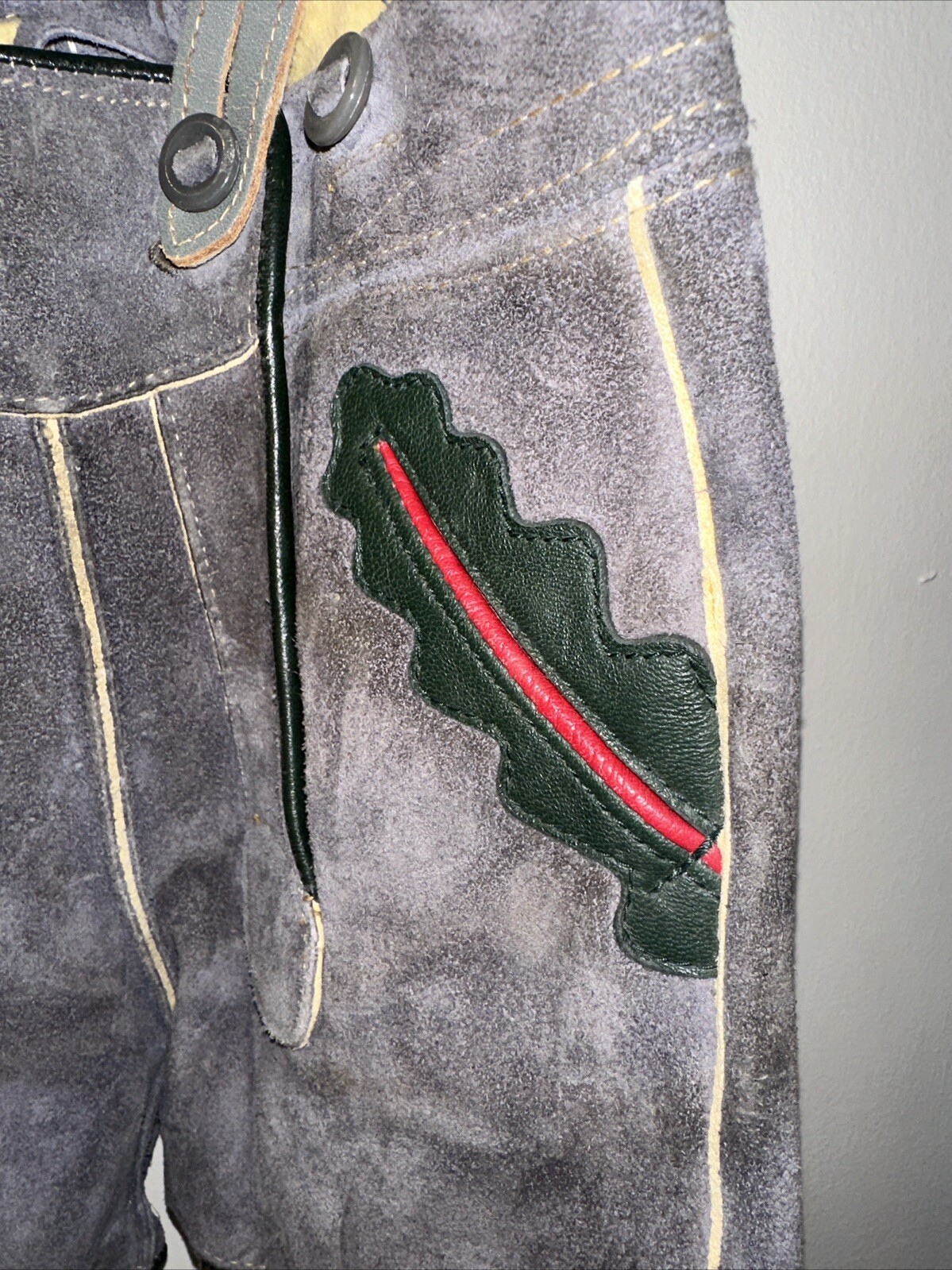 Vintage 1960s Bergfreund Boys Lederhosen Elk Leather German Shorts Sz 1 11″x9″