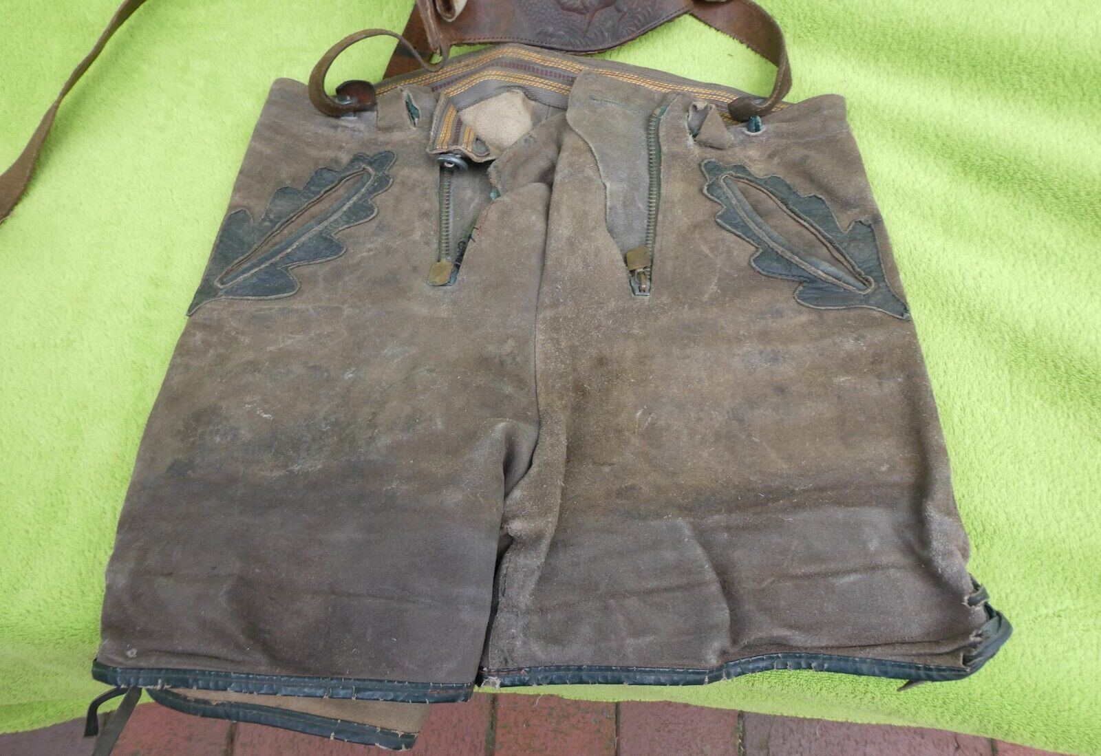 Old short traditional Lederhosen Lederhosen No. 87
