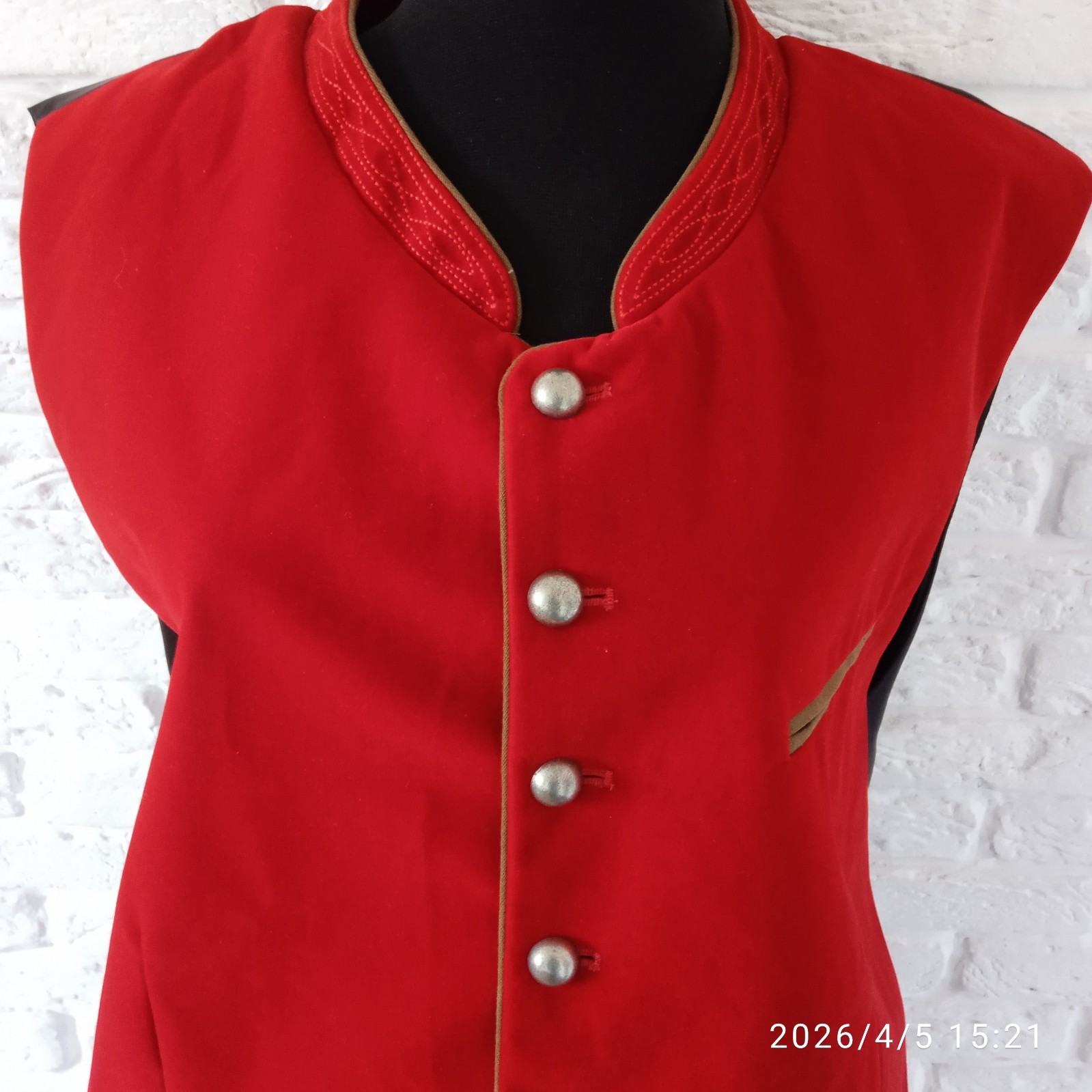 COUNTRY MADDOX TYROL OKTOBERFEST DIRNDL MEN’S sleeveless jacket SIZE 58