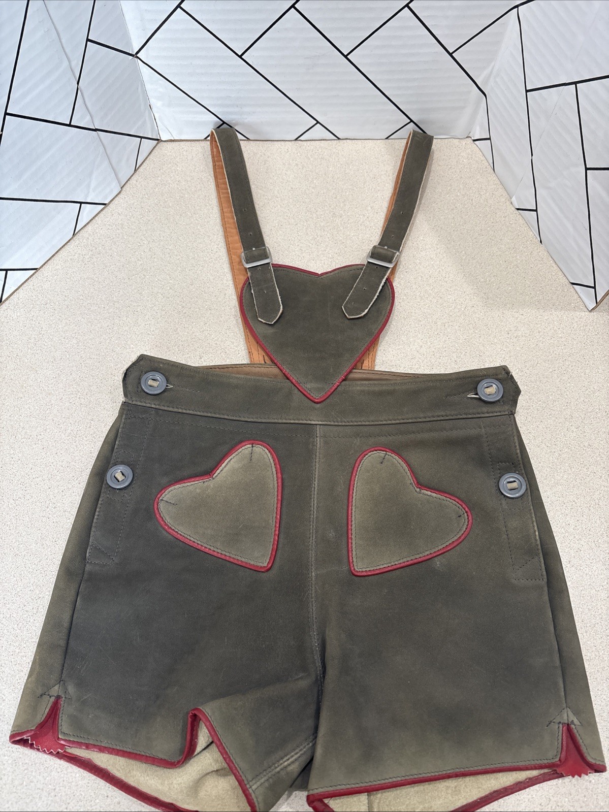 Vintage Lederhosen Childrens Kids Green Suede Heart Leather Shorts Suspender 22”
