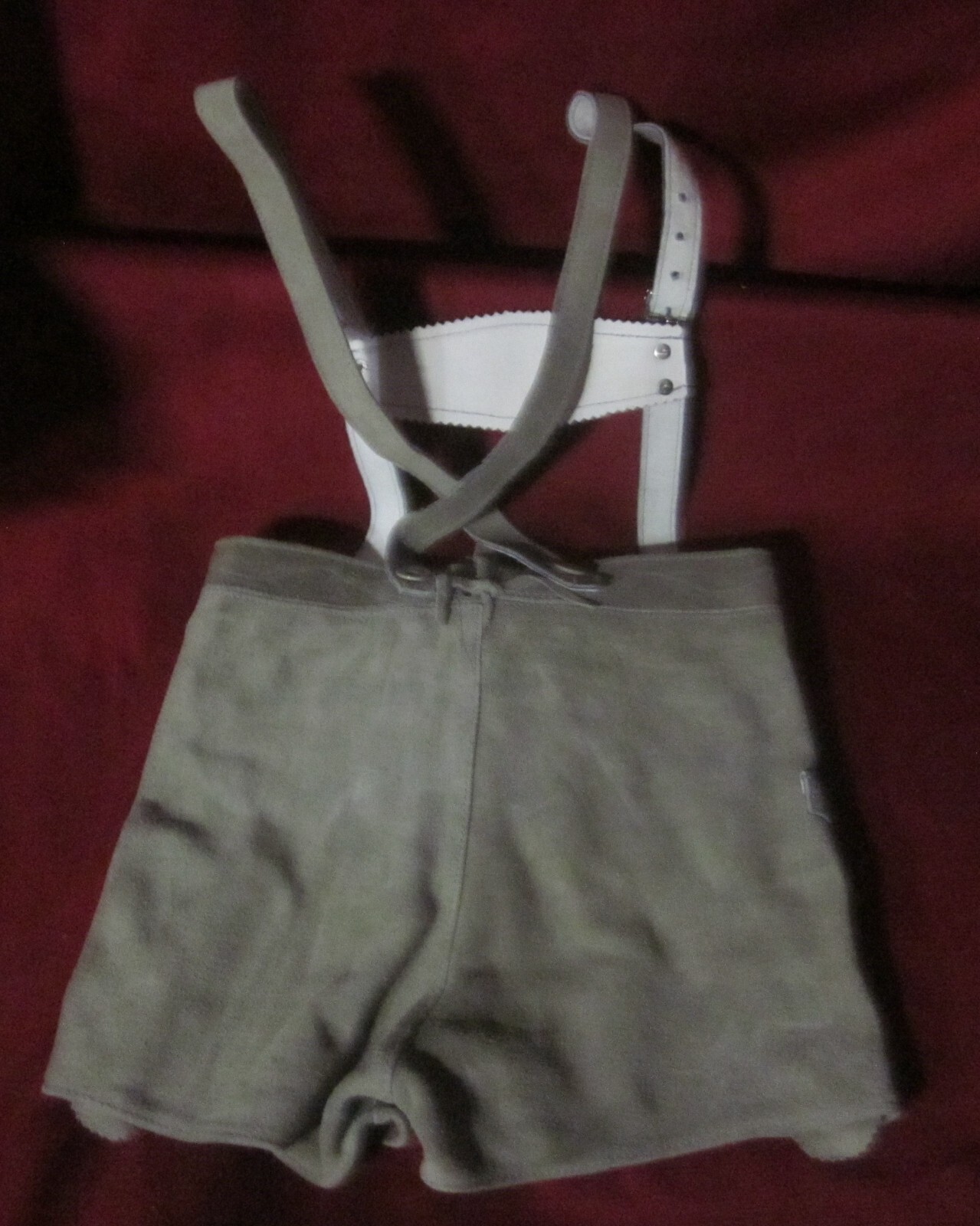 Genuine Leather German Lederhosen Breeches/Shorts w Suspenders NEW Boy’s Sz 4