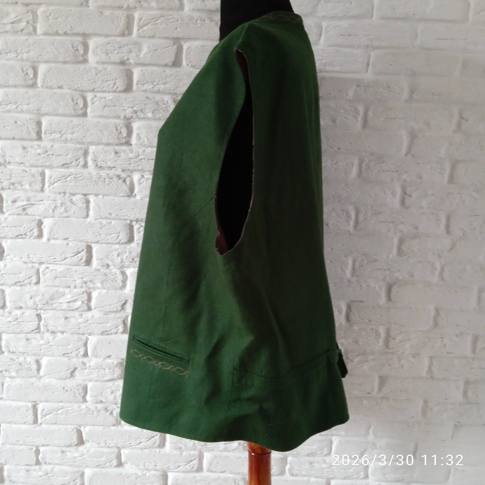 Tofana TYROL OKTOBERFEST DIRNDL MEN’S sleeveless jacket SIZE 58