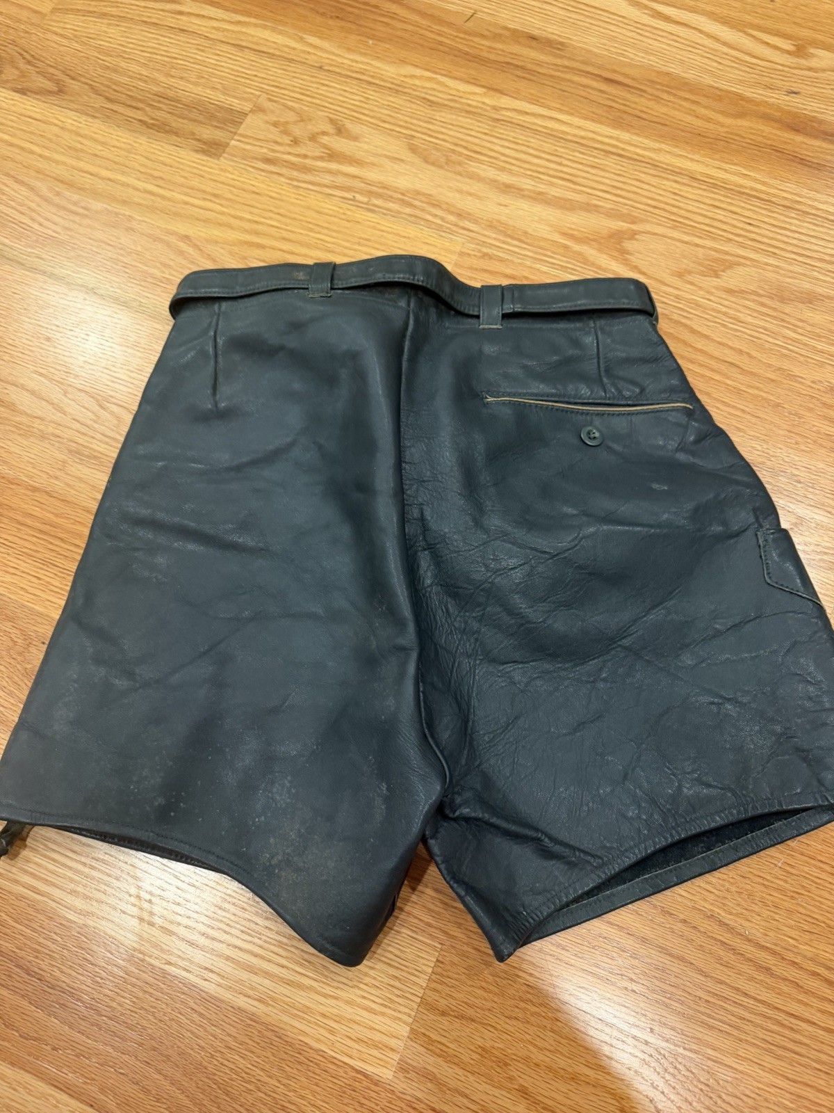 1960s Vtg Auth. Black Leather LEDERHOSEN Shorts German Octoberfest 30” Waist