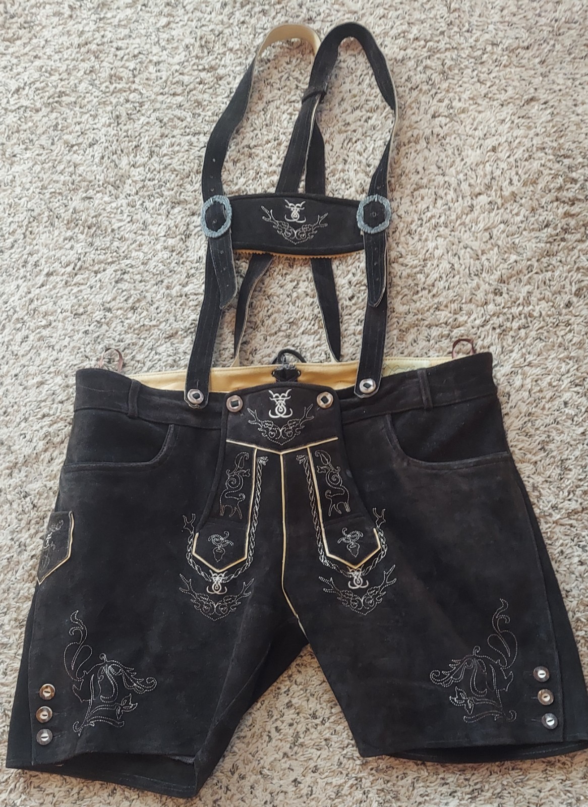 Slightly Used Schöneberger Trachten Couture Lederhosen Shorts Suspenders Sz 46