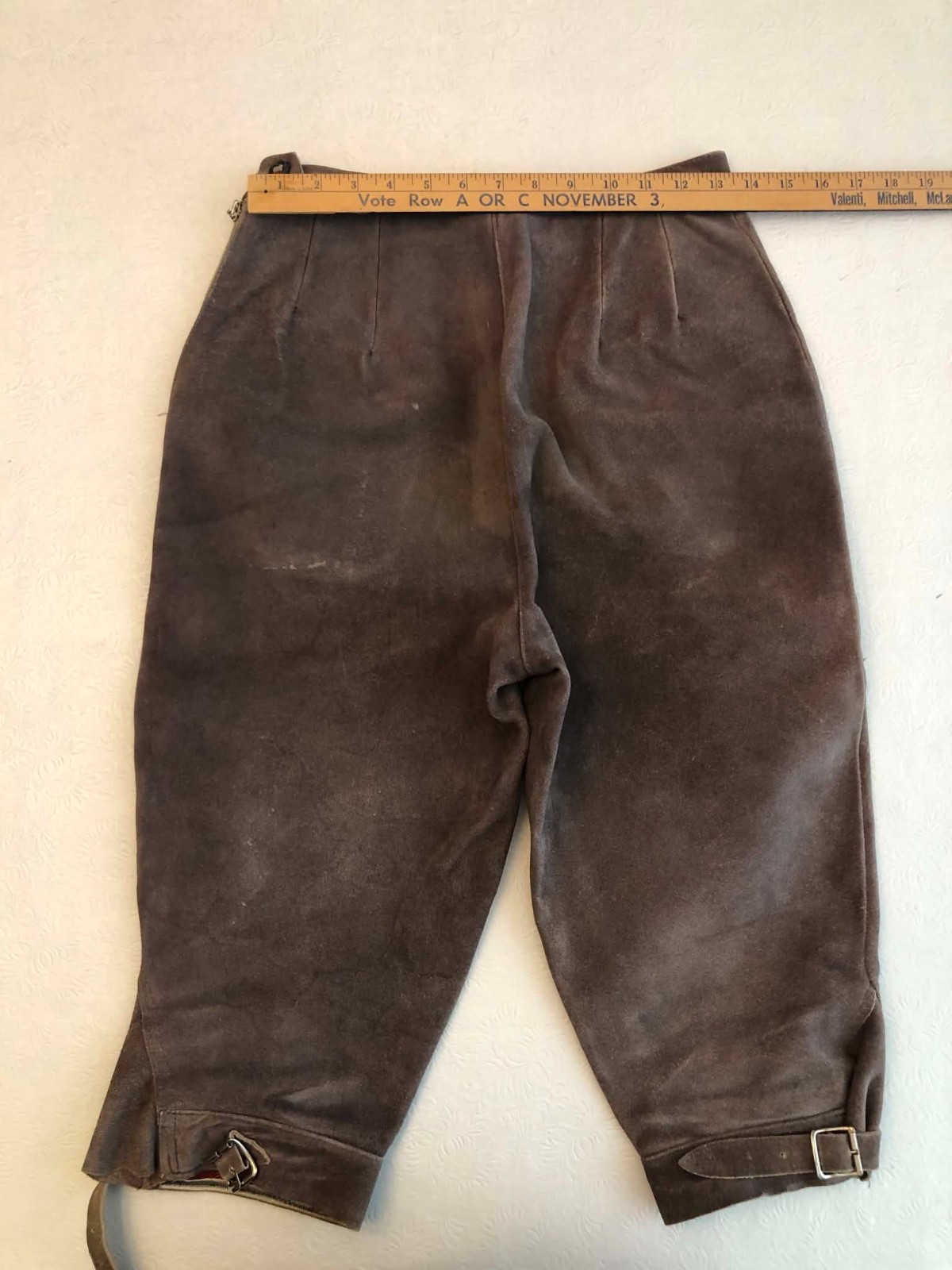 Vintage German Suede Kniebundhosen Knee-length Lederhosen Pants Adult Small