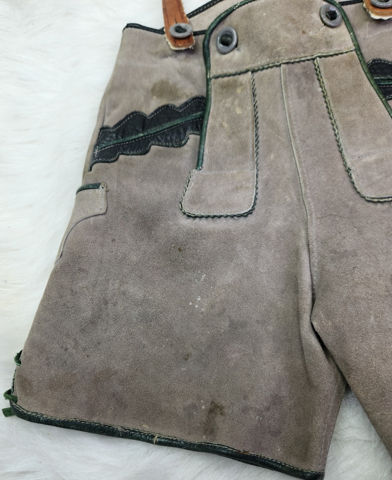 VTG German Lederhosen Child Shorts Suspender authentic Suede Leather Oktoberfest