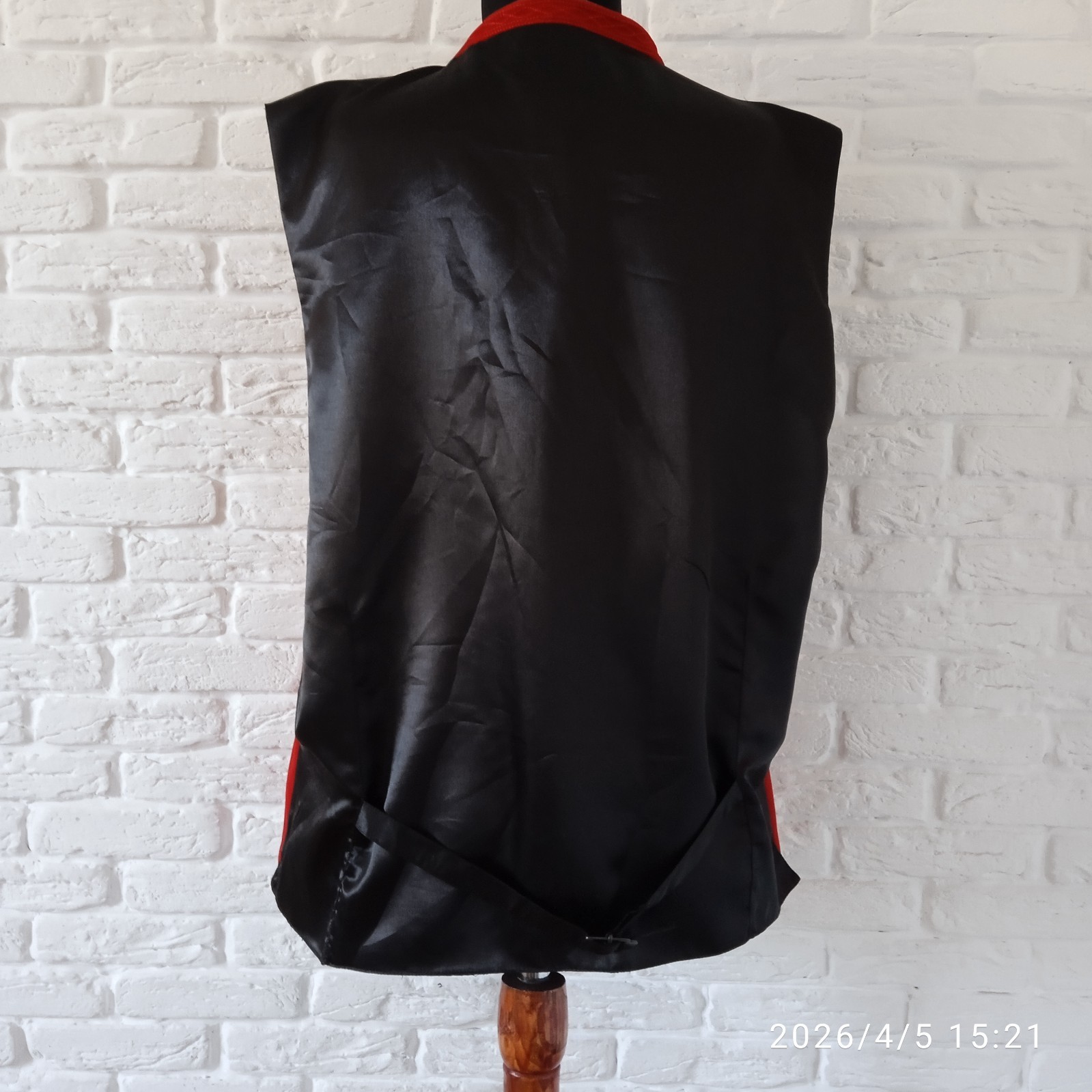 COUNTRY MADDOX TYROL OKTOBERFEST DIRNDL MEN’S sleeveless jacket SIZE 58