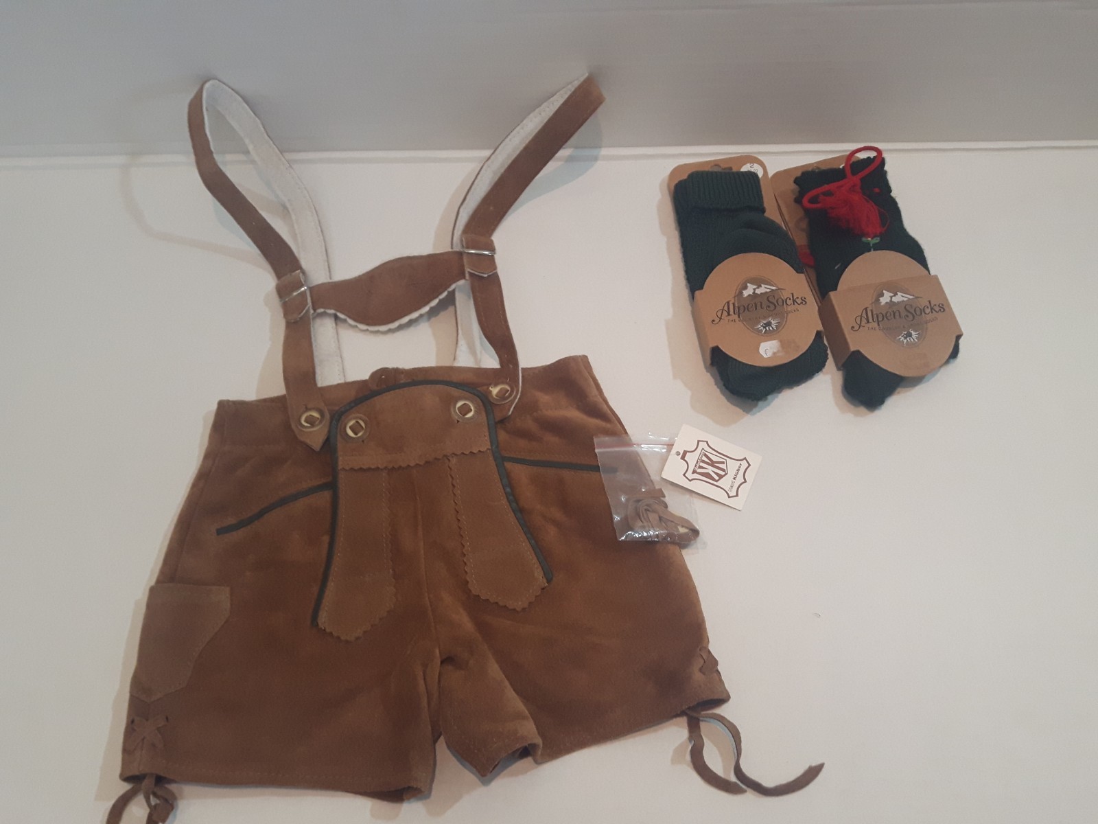 KARL KLUBER LEDERHOSEN SUEDE LEATHER YOUTH KIDS SAPEN SOCKS NEW NWT K 102T 98