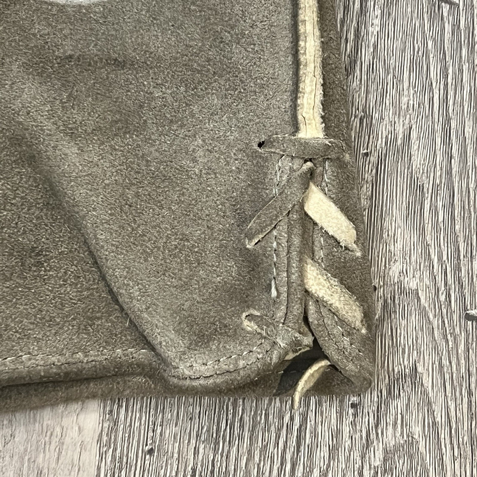 Vintage Marke Bergfreund Lederhosen Grey Suede Leather Shorts Suspenders Size 27