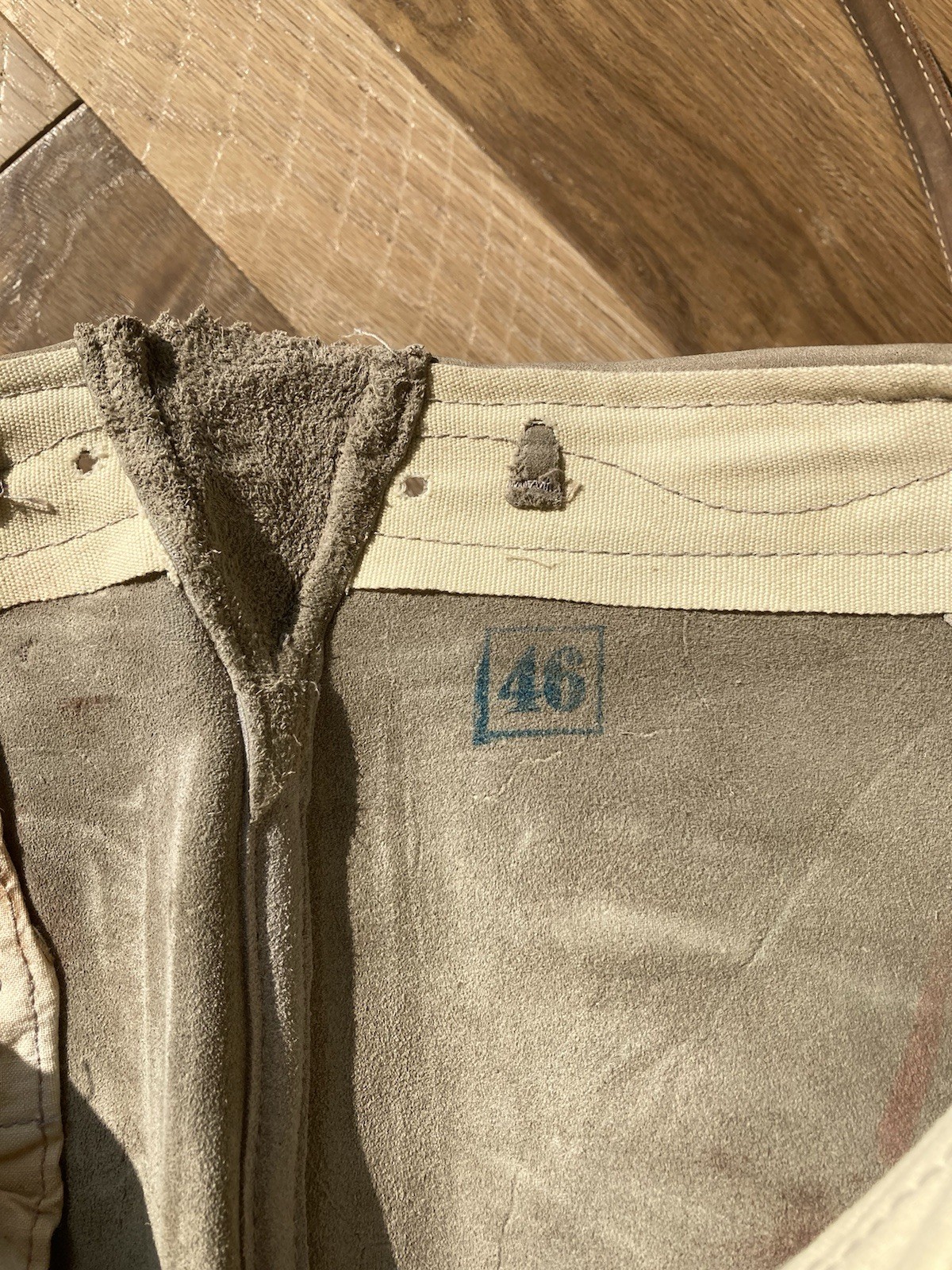 Authentic German Bavarian Leather Lederhosen w/ Suspenders Oktoberfest Sz 46