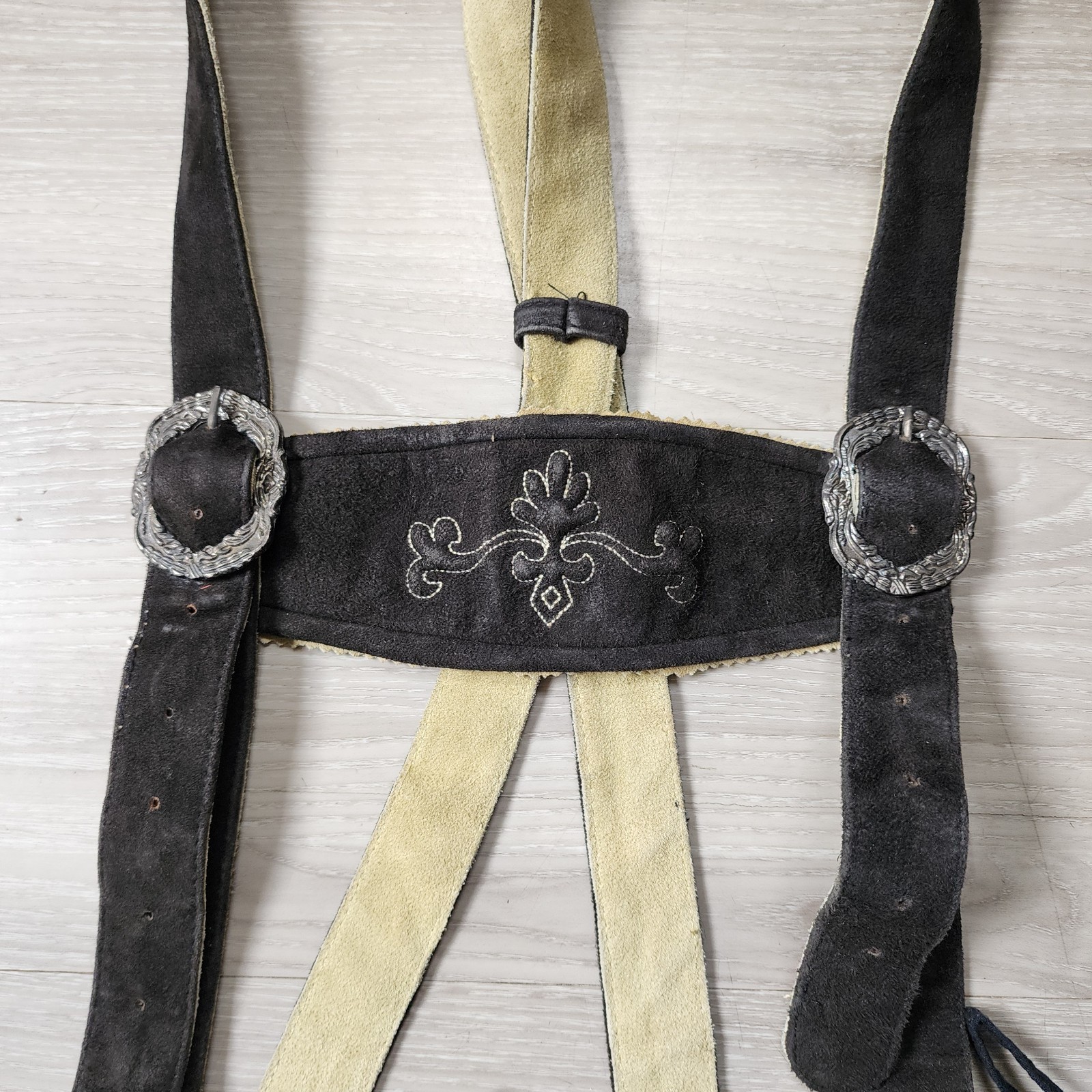 Gweih & Silk Lederhosen EU 50 (Medium) Suede Knee Length Suspenders Oktoberfest