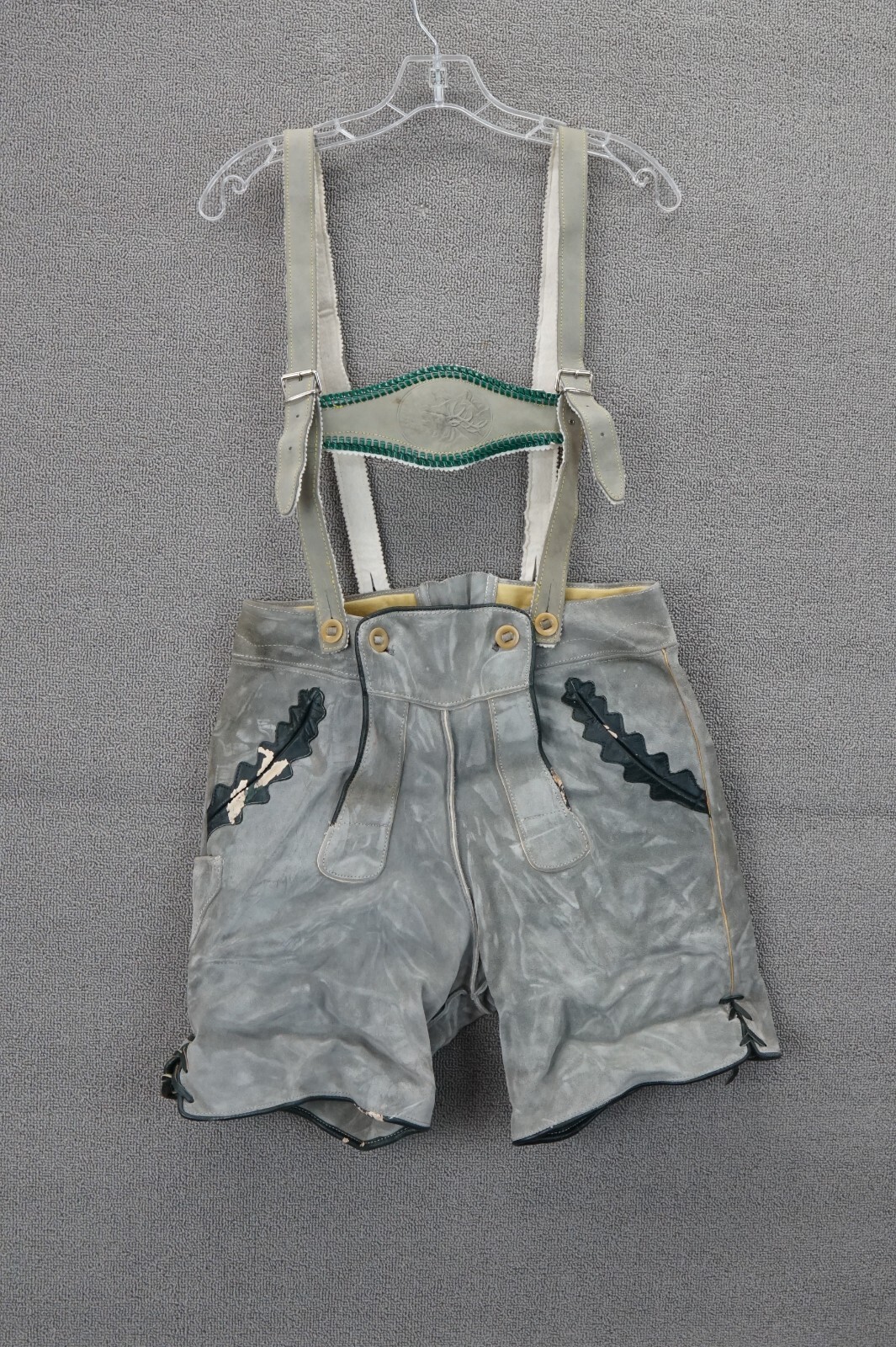 Vintage Lederhosen Shorts Size 32 Green Leather Oktoberfest Costume