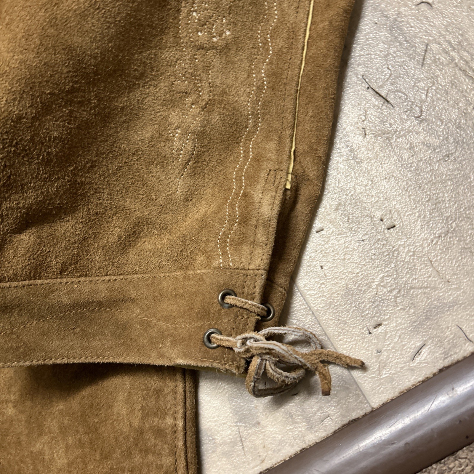 EDELNICE TRACHTEN LEDERHOSE MIT TRÄGER GRÖßE:66/M BRAUN NEUWERTIG