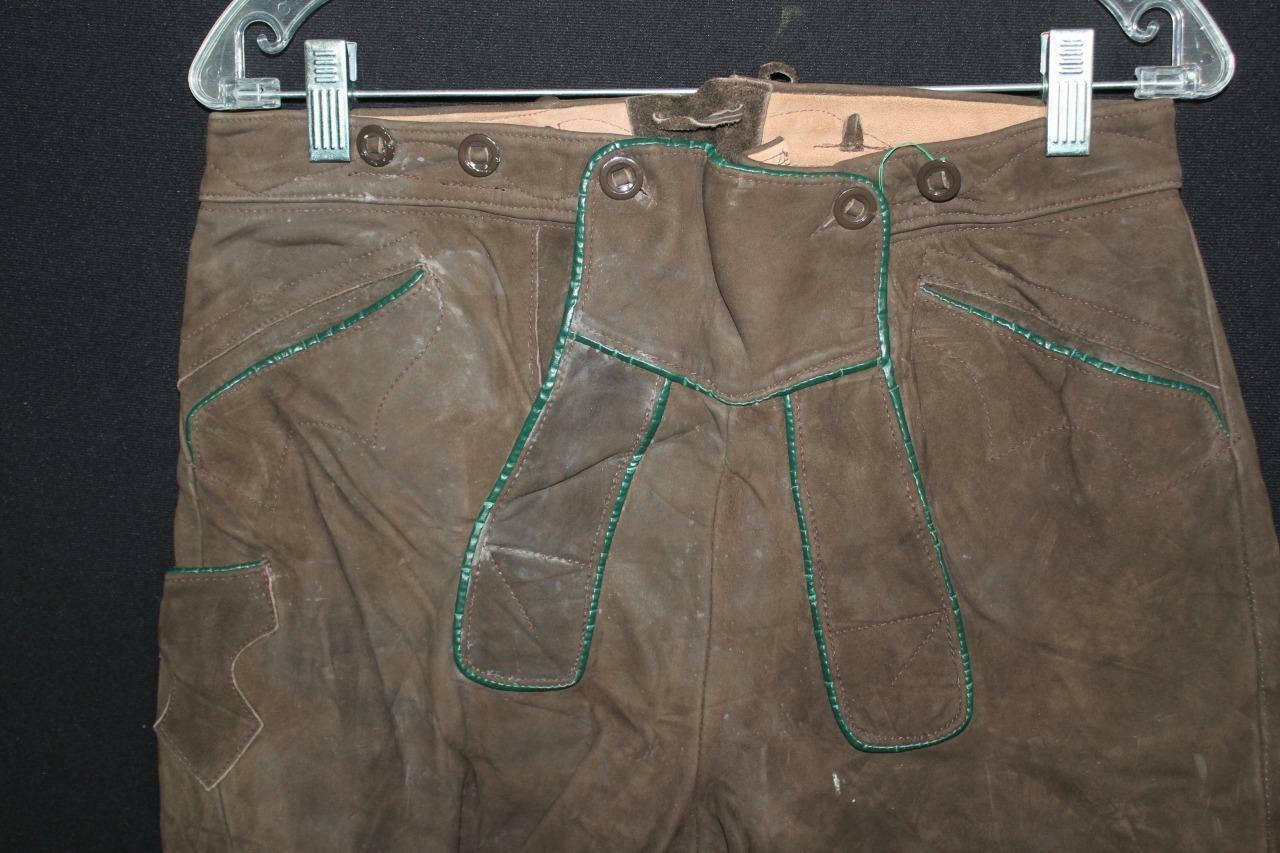 RARE VINTAGE 1960’S BROWN GREEN SUEDE LEDERHOSEN SHORTS SIZE 30″ WAIST