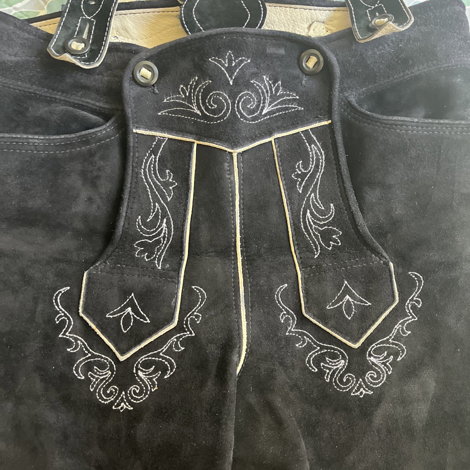 Beckert Modell Embroidered Suede Lederhosen With Suspenders