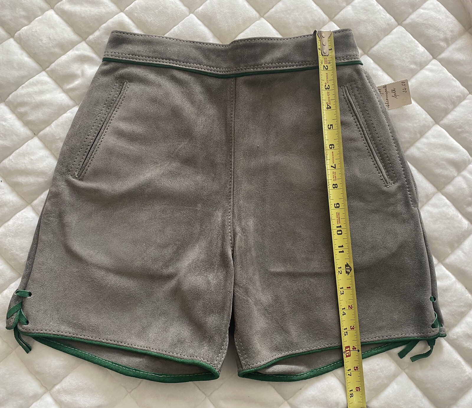 Vintage NWT Lederhosen Gray Suede Shorts German Oktoberfest Small 26” Sporthaus