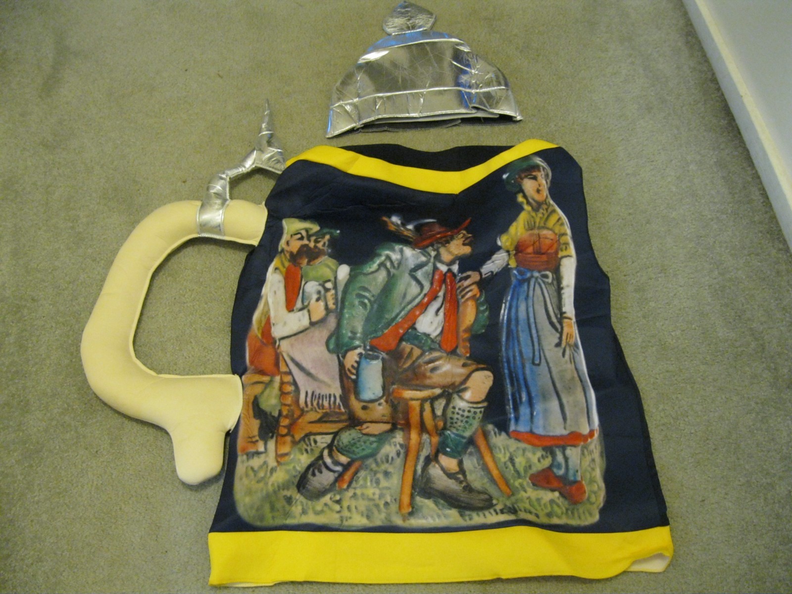 COMPLETE COUPLE GERMAN LEDERHOSEN OUTFIT waist sz 40 & BEER STEIN HALLOWEEN
