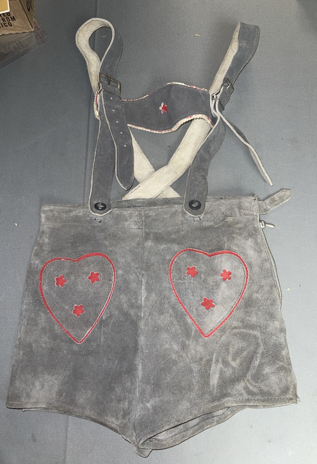 Vintage Women’s German Lederhosen Gray Suede Heart Details 27” Waist 2.5” Inseam