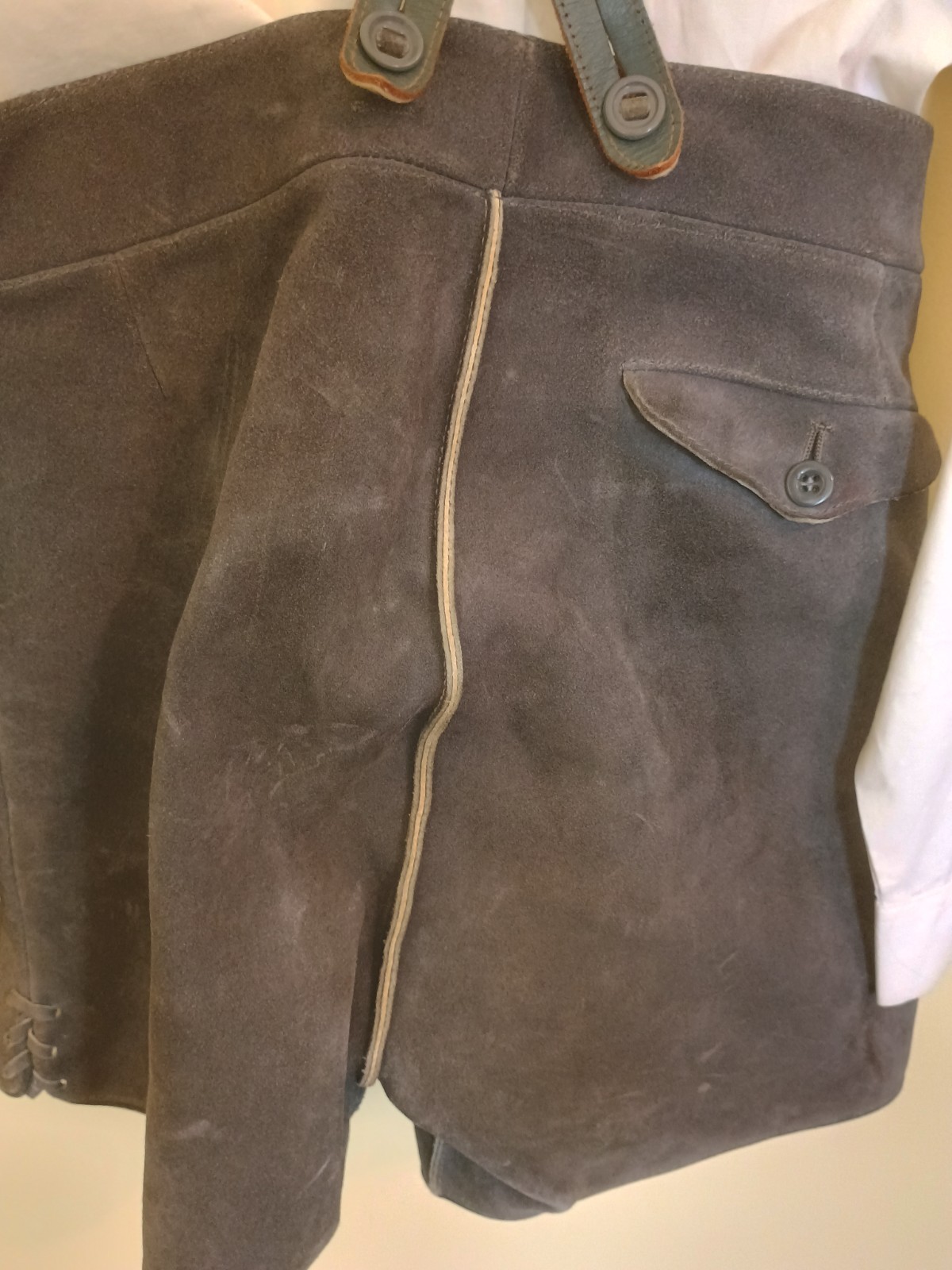 Vintage Traditional Teen Size 32 Suede Lederhosen With Hammerschmid Shirt