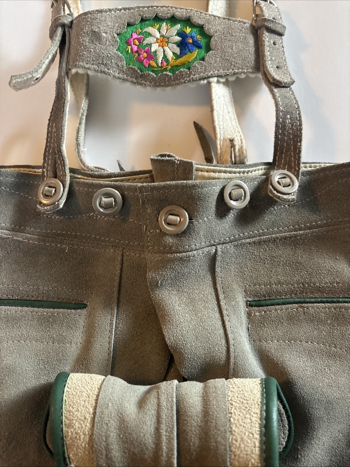 Vintage Kids Lederhosen Suede Shorts Embroidered German Bavarian Oktoberfest