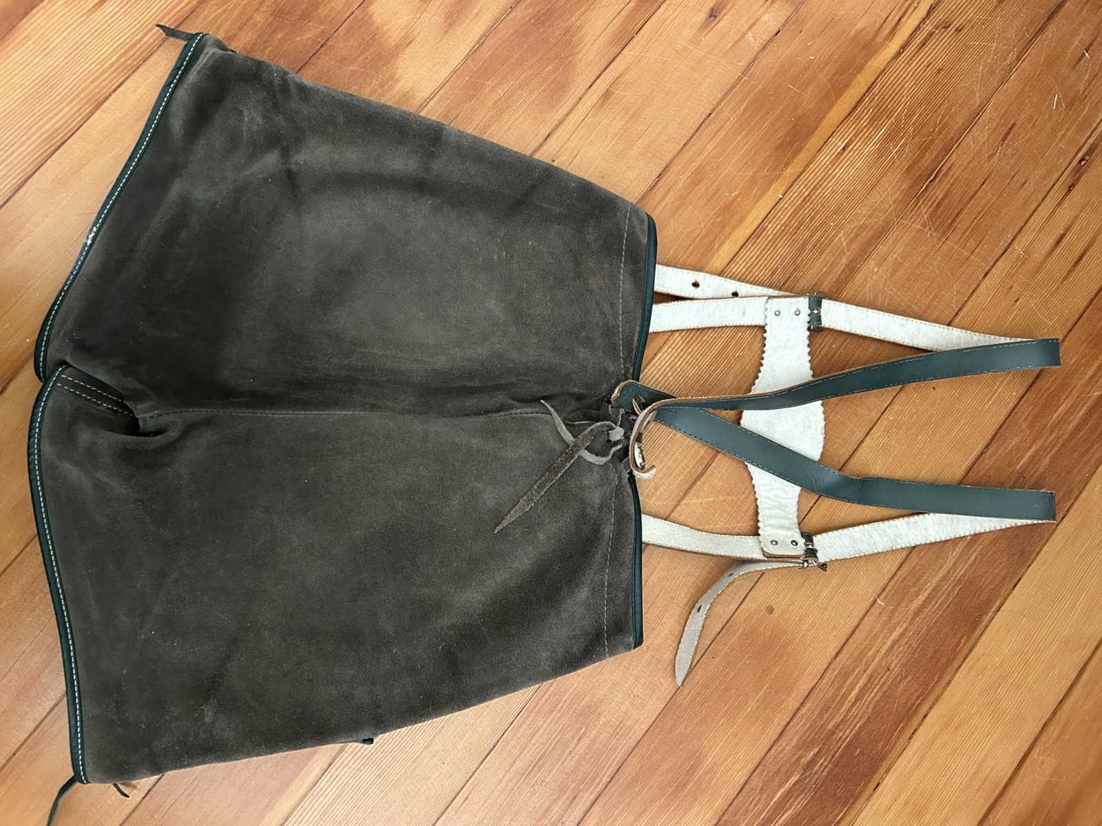 Vintage 1973 German Lederhose Shorts Men’s S Green-Gray Suede Oktoberfest