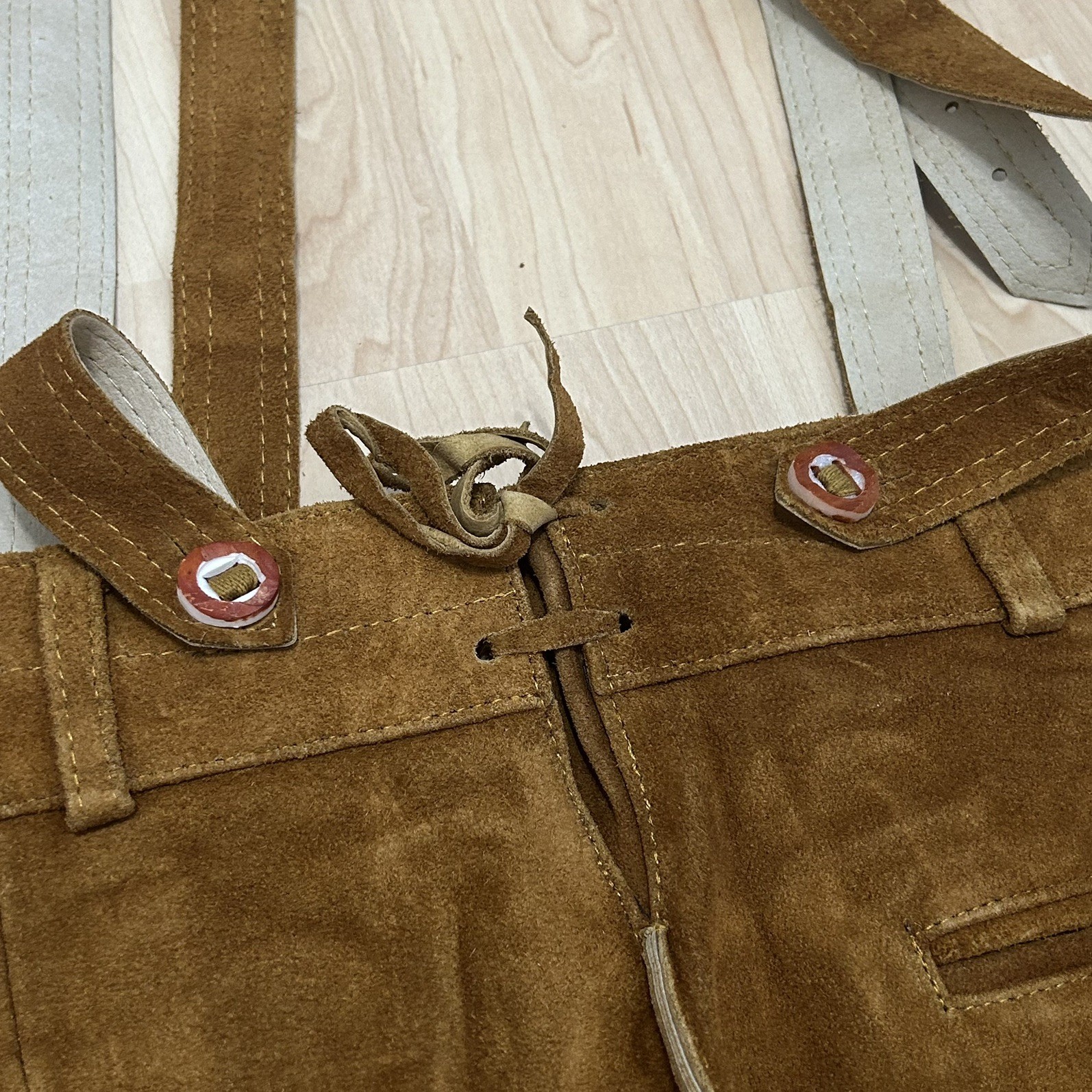 Schonoberger Trachten Couture Lederhosen Brown Suede German Oktoberfest Size 42