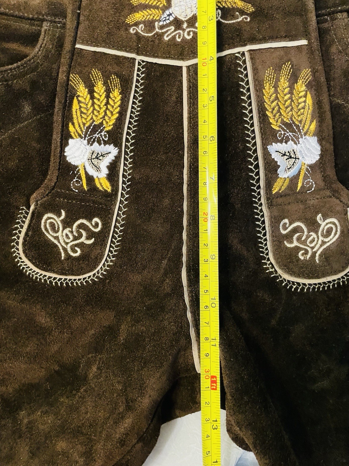 Oktoberfest Lederhosen – Authentic Bavarian Lederhosen-Suede Leather US 36 EU 52