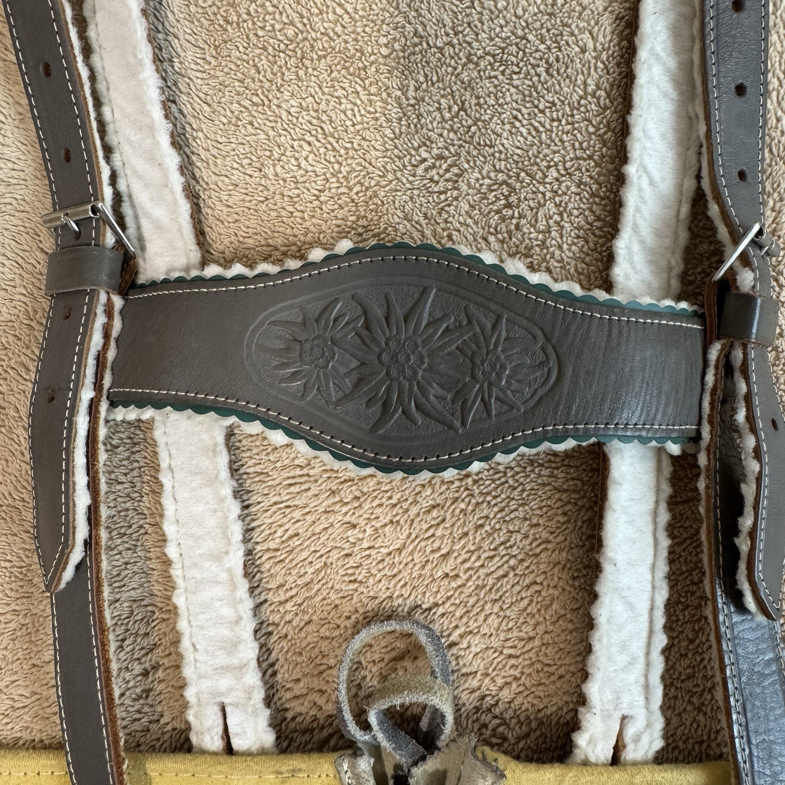 Vintage Lederhosen Suede Leather German Bavarian Genuine Youth Measure In Pics