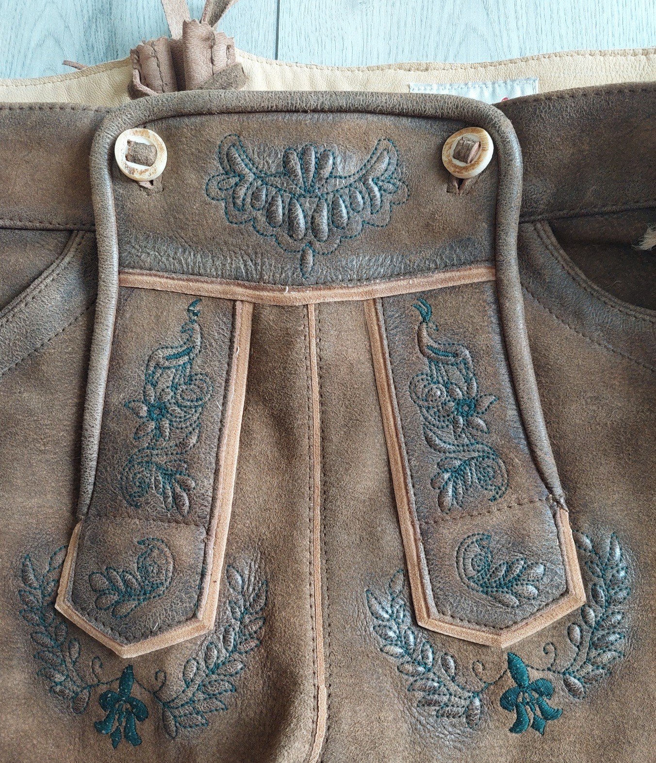 Bavarian Lederhosen Fuchs Trachtenmoden, Shorts Leather, size EU50 US – M, India
