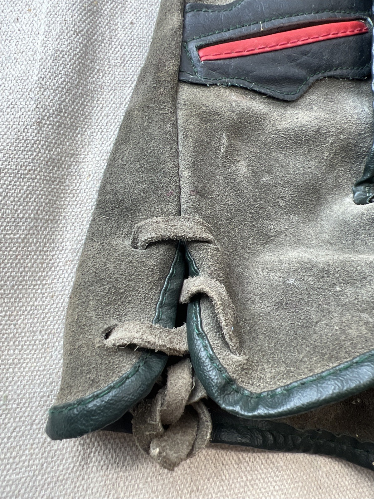 Vintage New Boy’s German/Bavarian Suede Lederhosen Shorts for Oktoberfest Poka