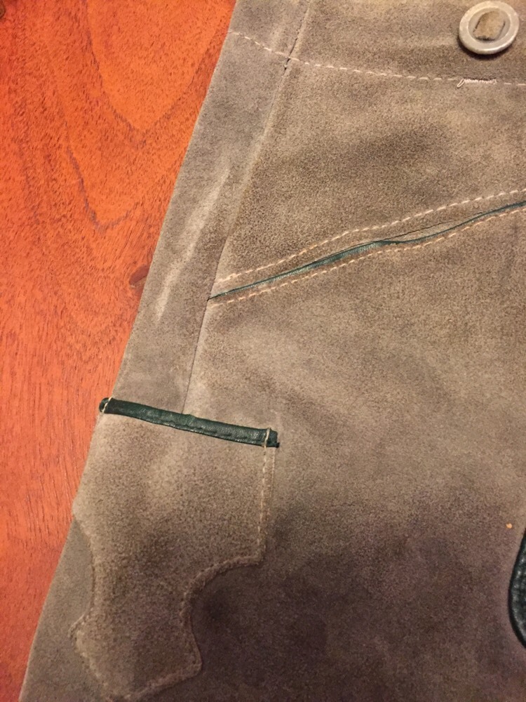 Vintage German Lederhosen Leather Suede Mens Boys Hunter Green Shorts (LS)
