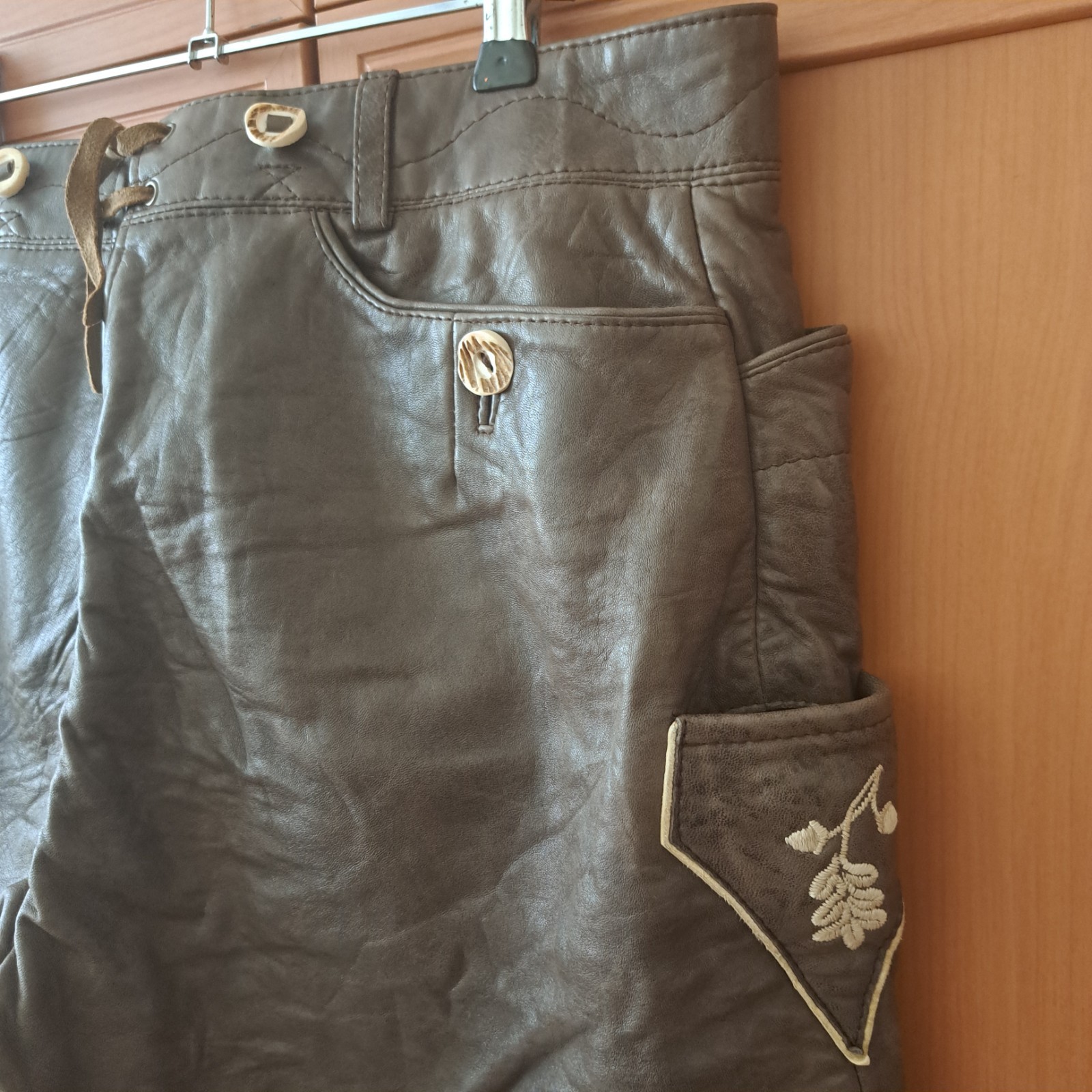 MarJo Lederhosen Men’s L / 52 Genuine Leather Trachten Oktoberfest Embroidered