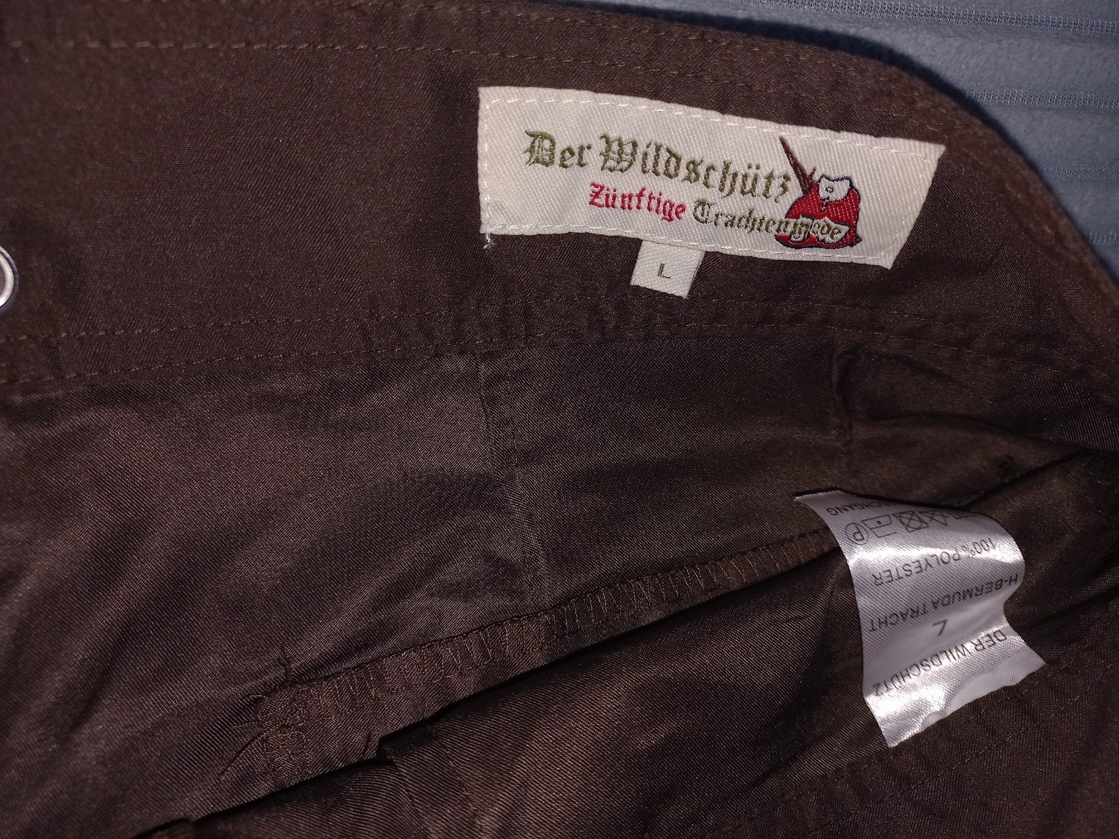 Der Wildschutz Traditional Lederhosen Trachten shorts pants (Size L)